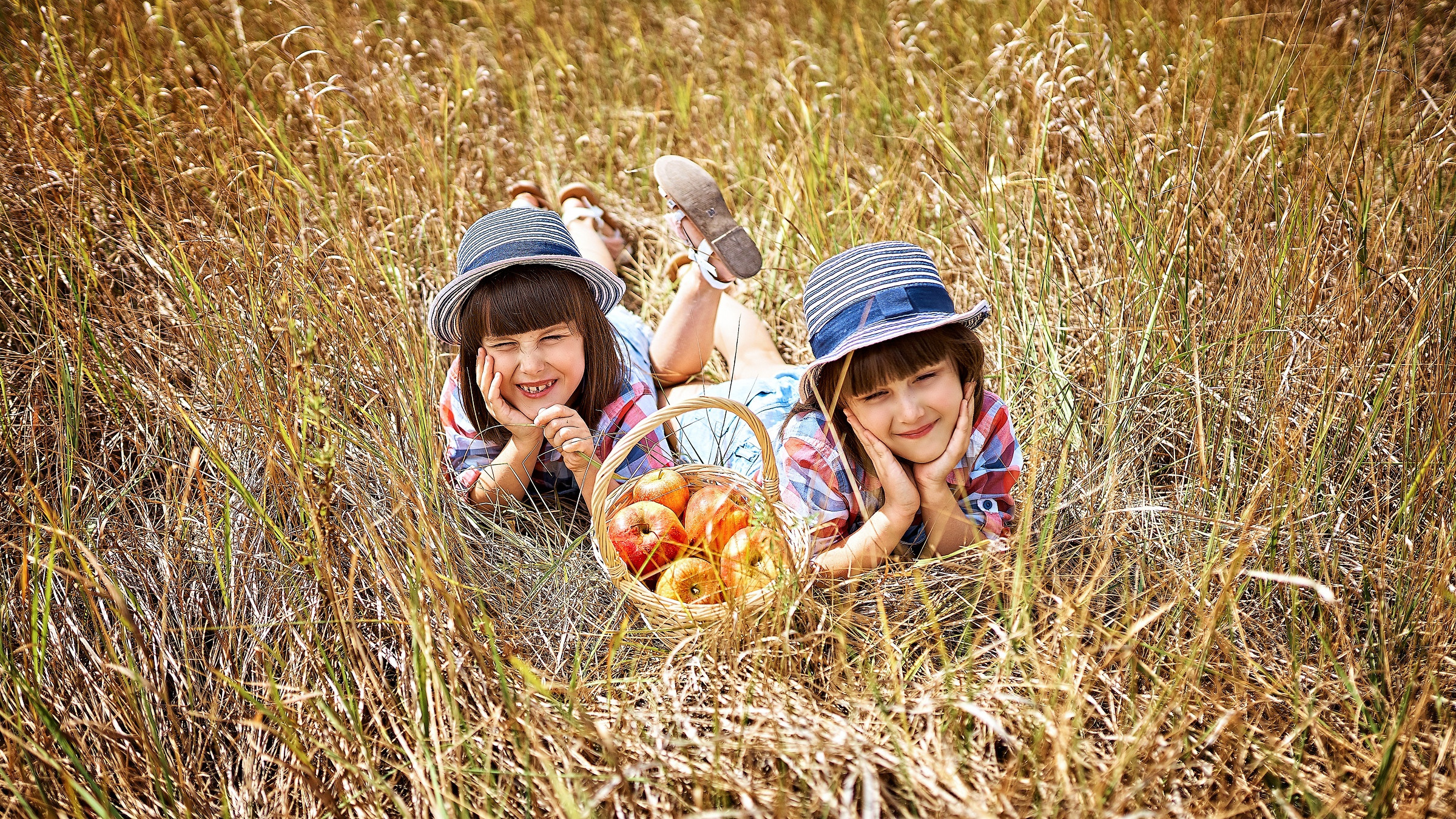 Девочки близняшки. Фотограф в Тольятти Вячеслав Цуркан