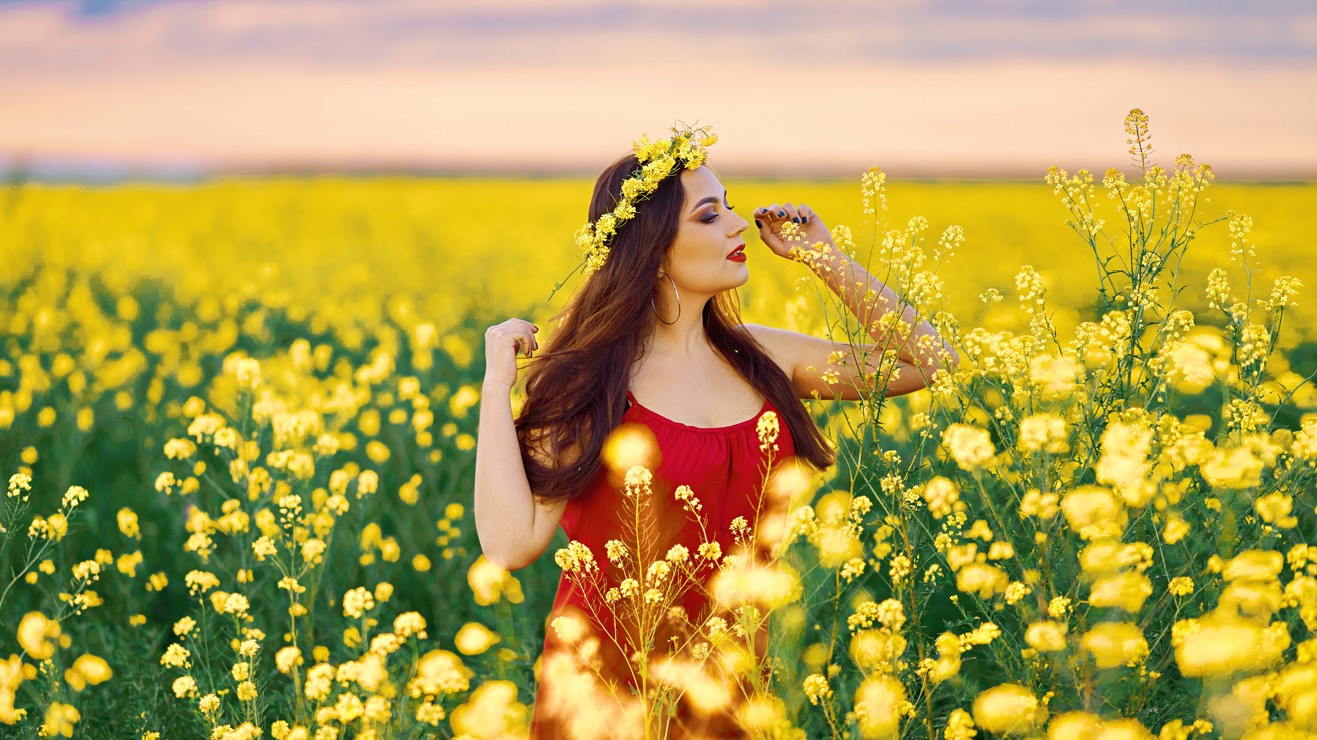 Катя в цветах. Фотограф в Тольятти Вячеслав Цуркан