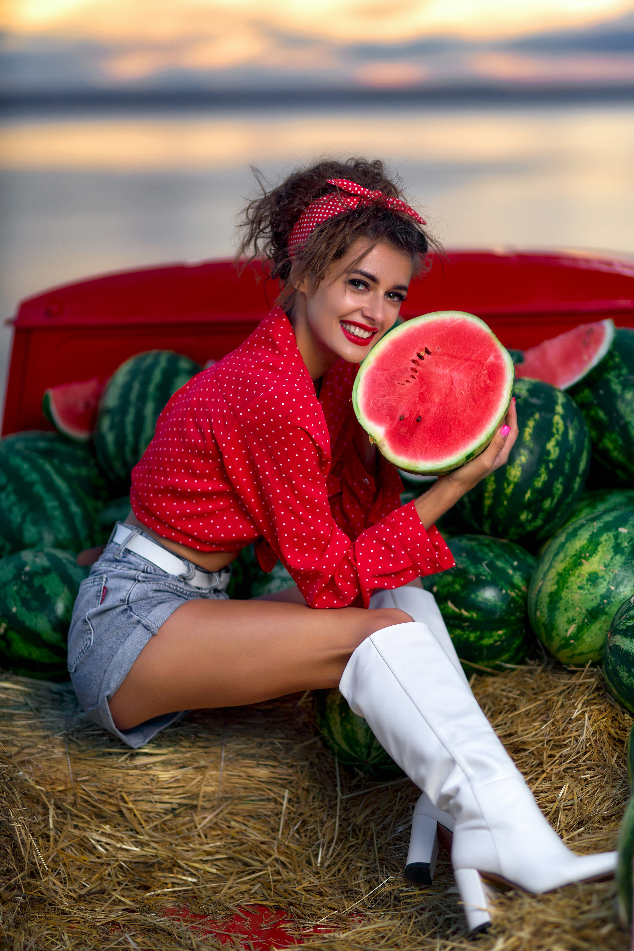 Полина на арбузах