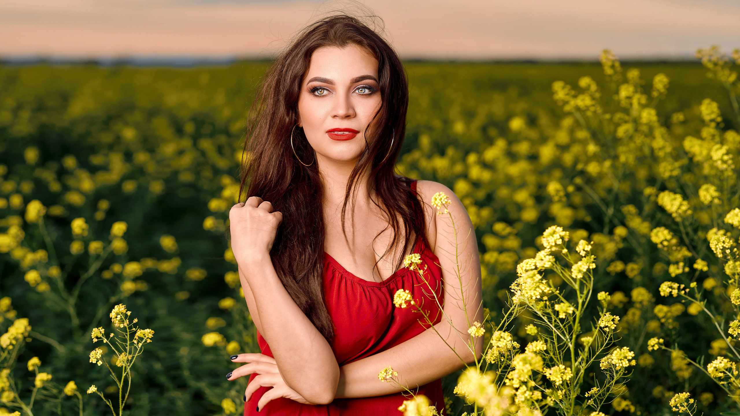 Катя в цветах. Фотограф в Тольятти Вячеслав Цуркан