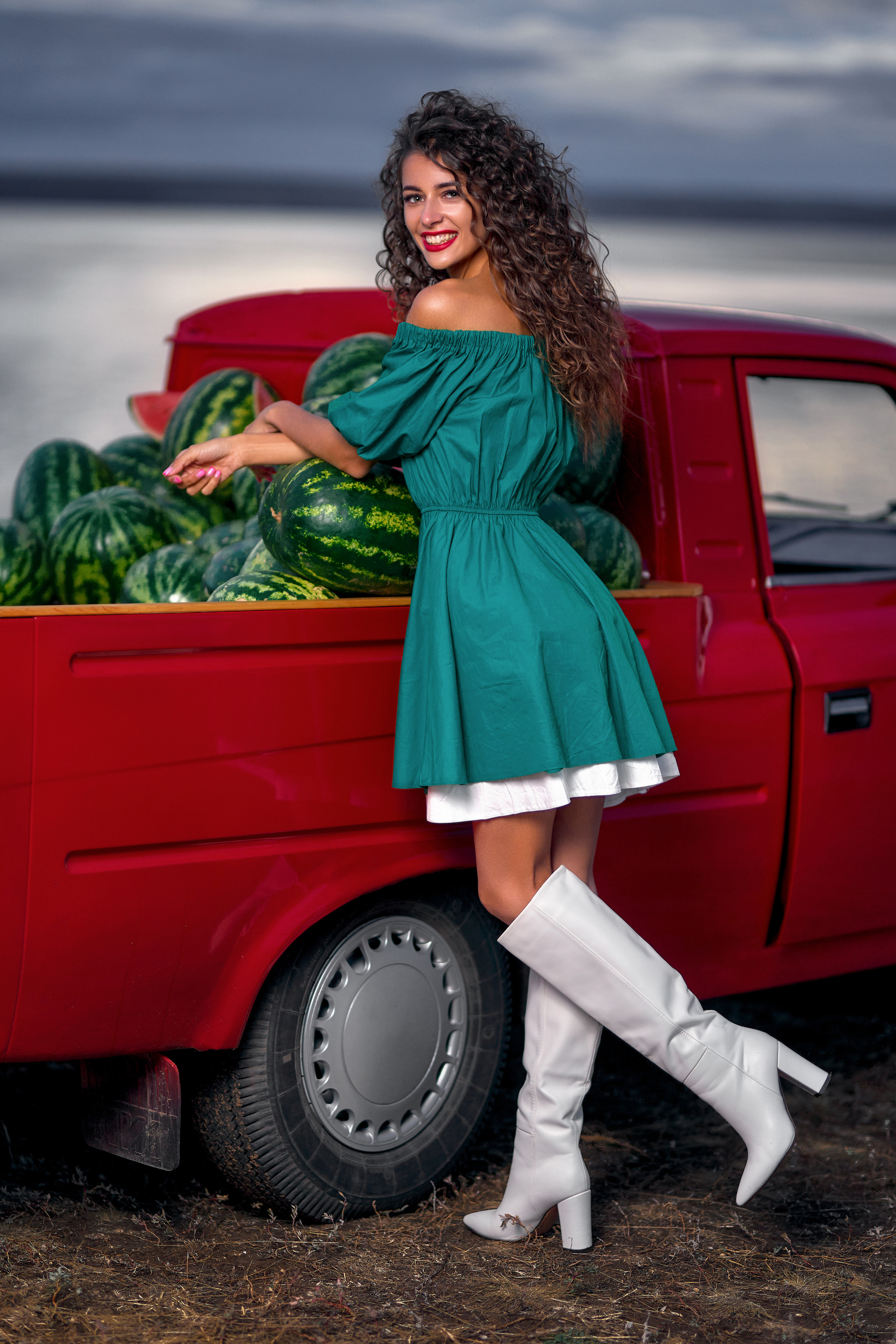 Полина на арбузах. Фотограф в Тольятти Вячеслав Цуркан