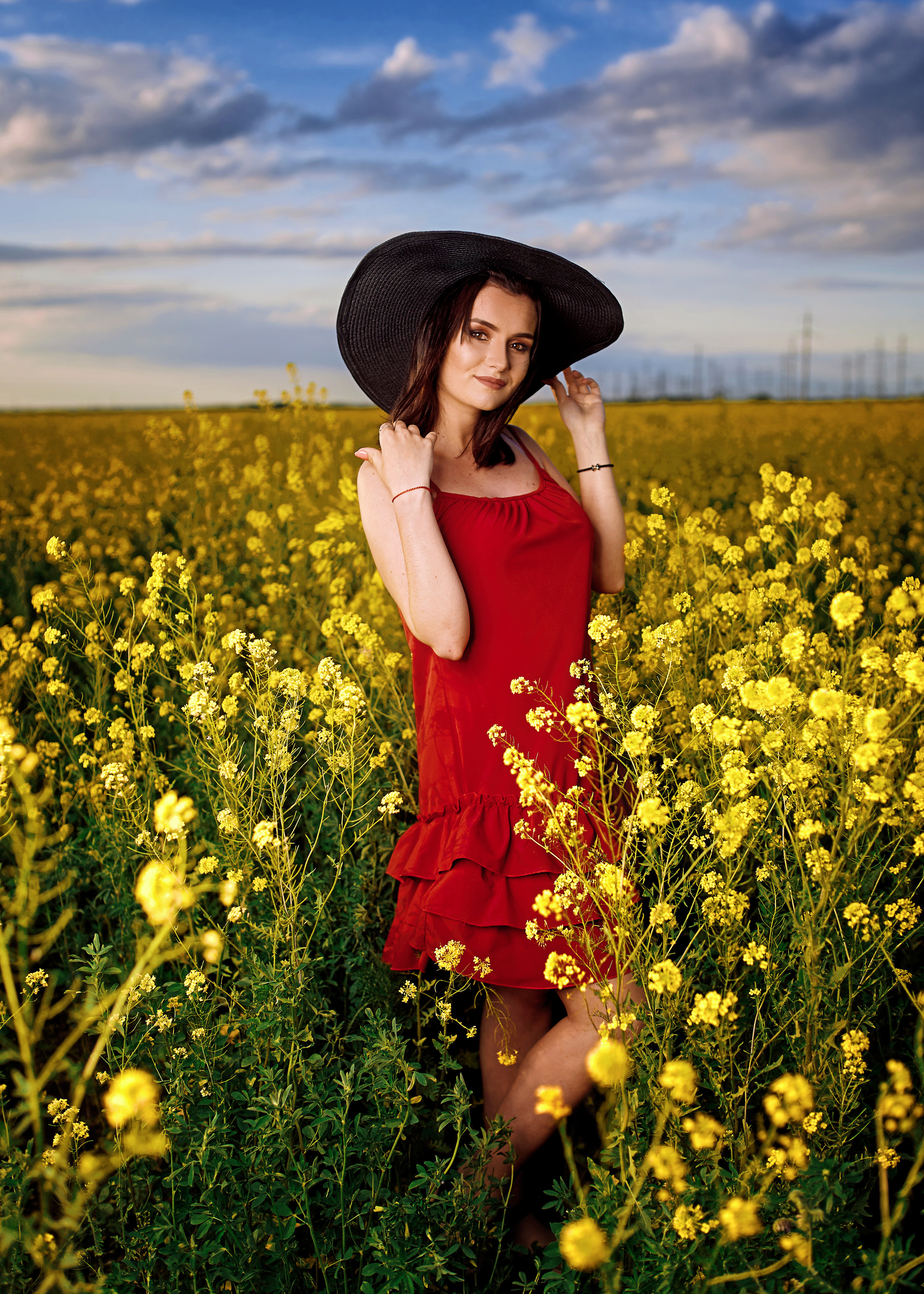 Настя в цветах. Фотограф в Тольятти Вячеслав Цуркан