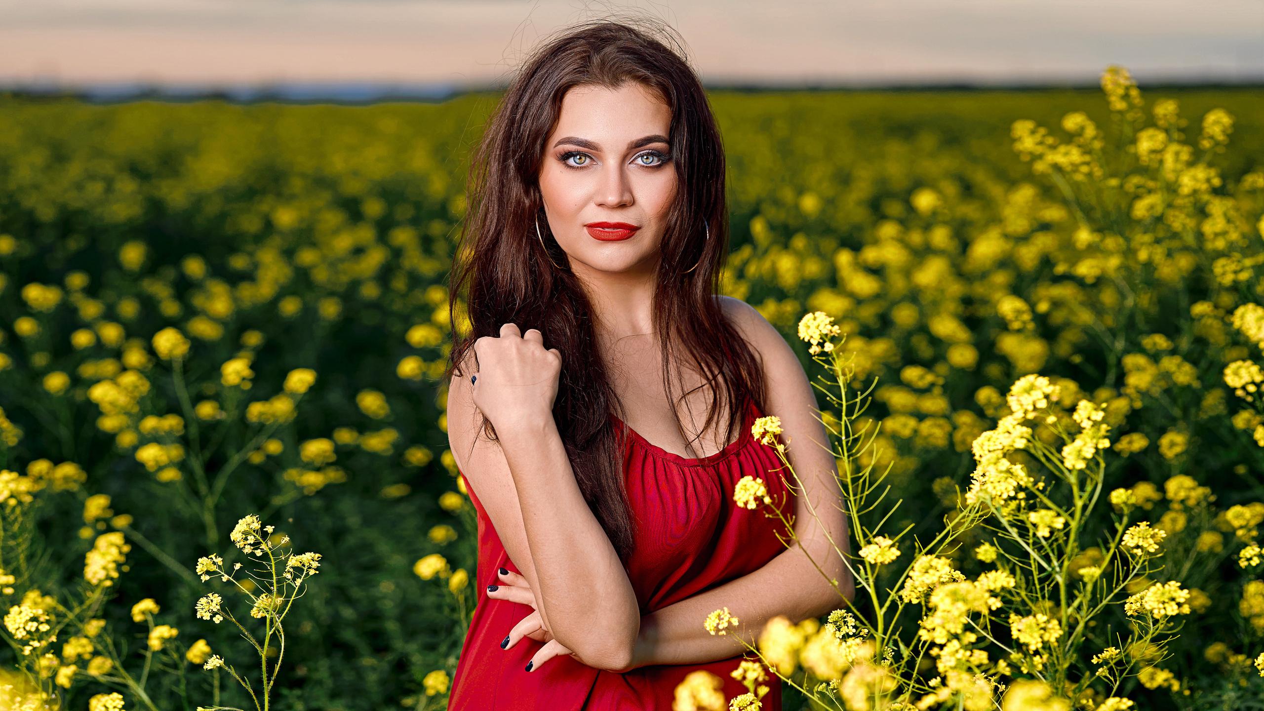 Катя в цветах. Фотограф в Тольятти Вячеслав Цуркан