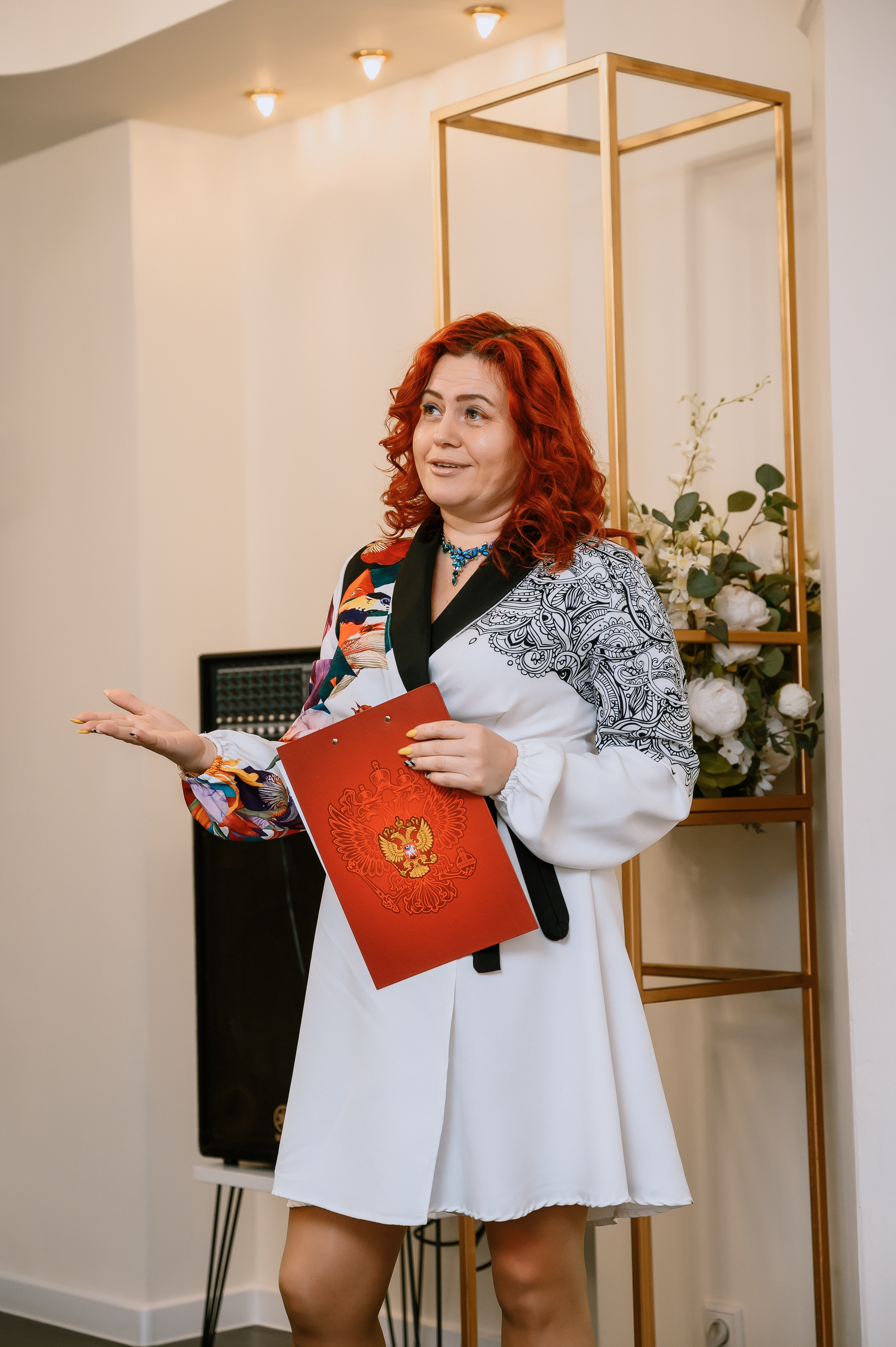 Поэтический вечер Ольги Любимовой. Свадебный и просто хороший фотограф в Челябинске