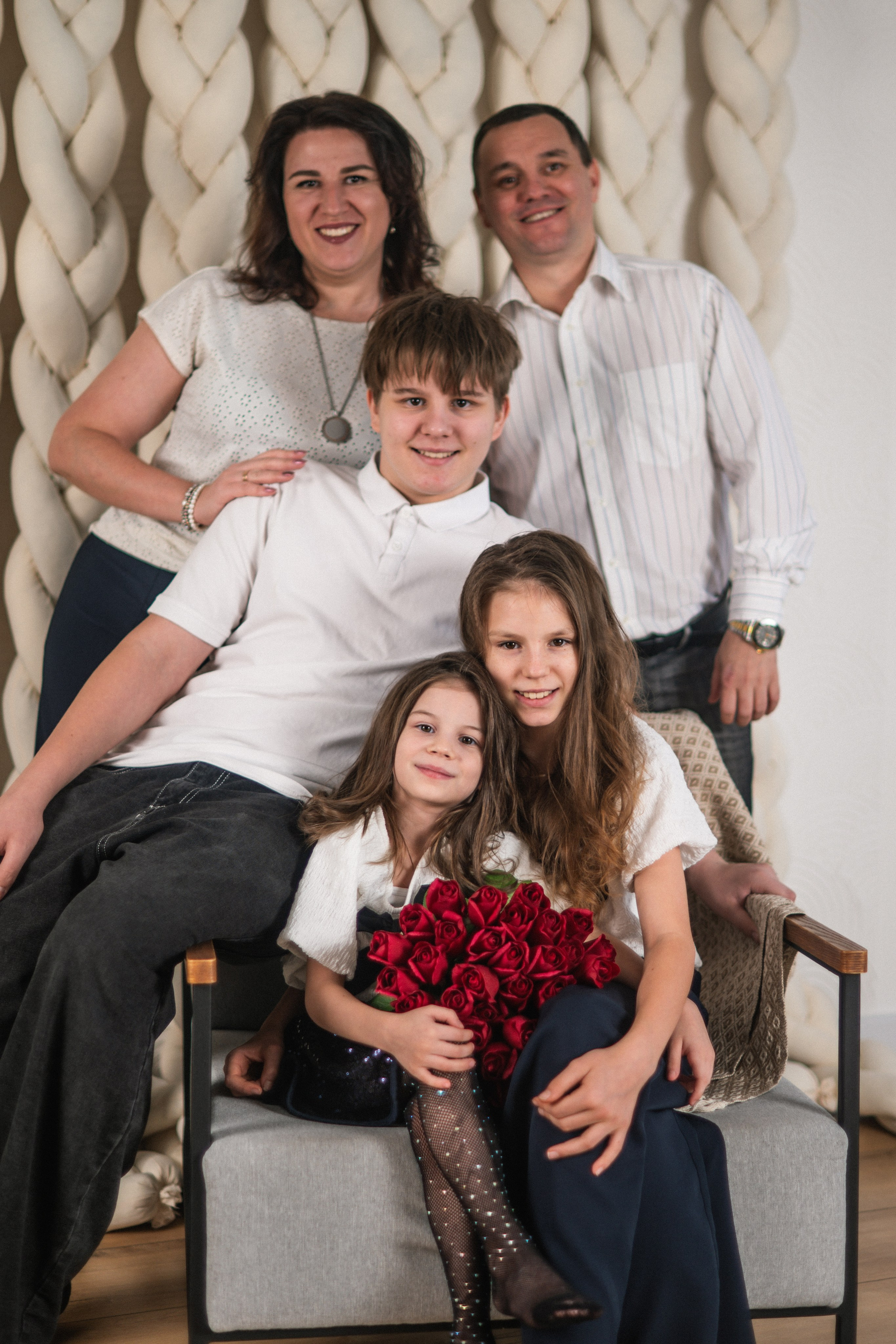 Семейная Фотосессия. Я Ольга Казанцева, фотографирую снимаю ваши киноистории и печатаю фото и цифровые портреты на холсте