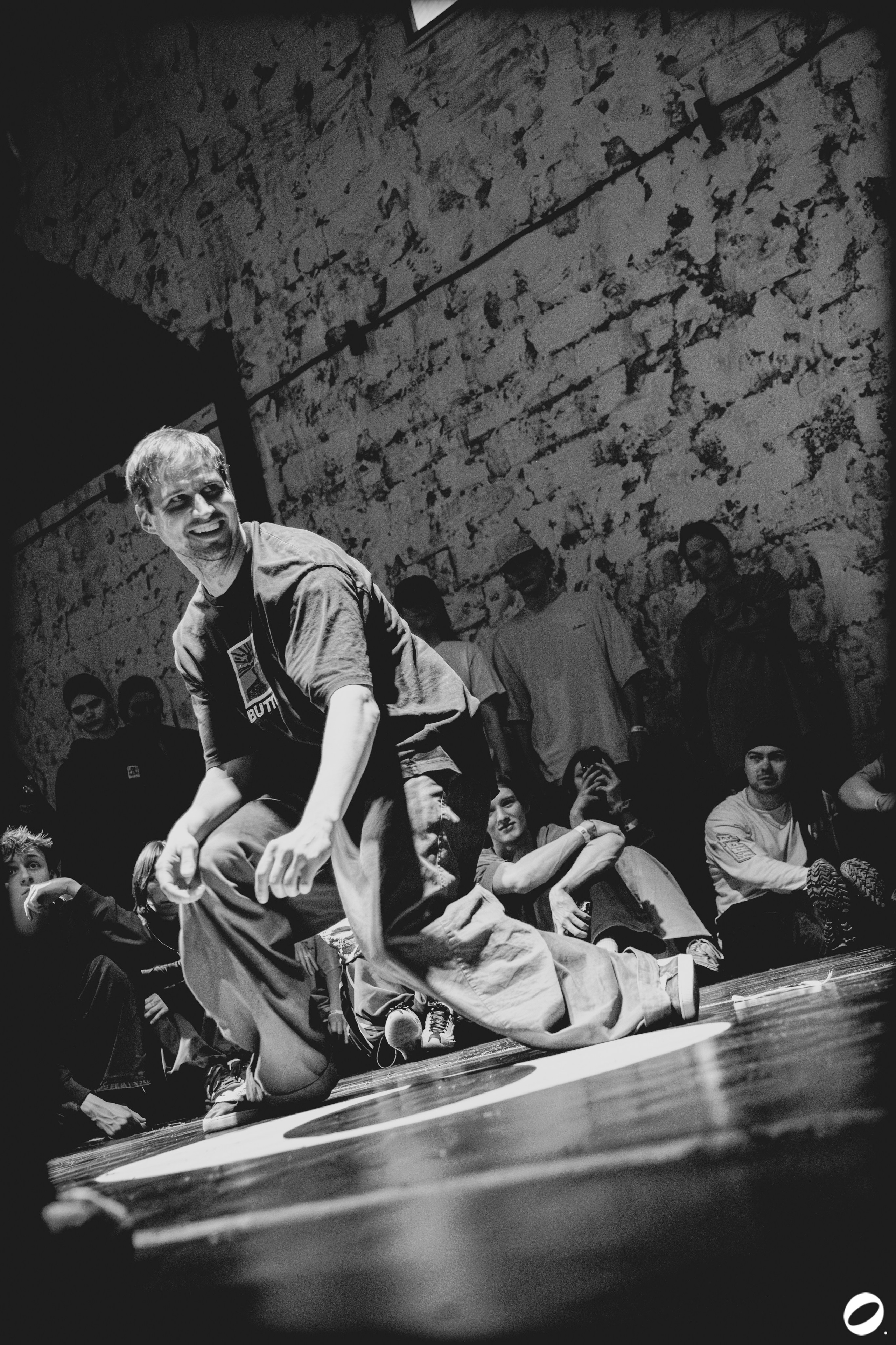 ODD.CLUB 04/04 (@youlovebu). Соня бу тебя сфоткала