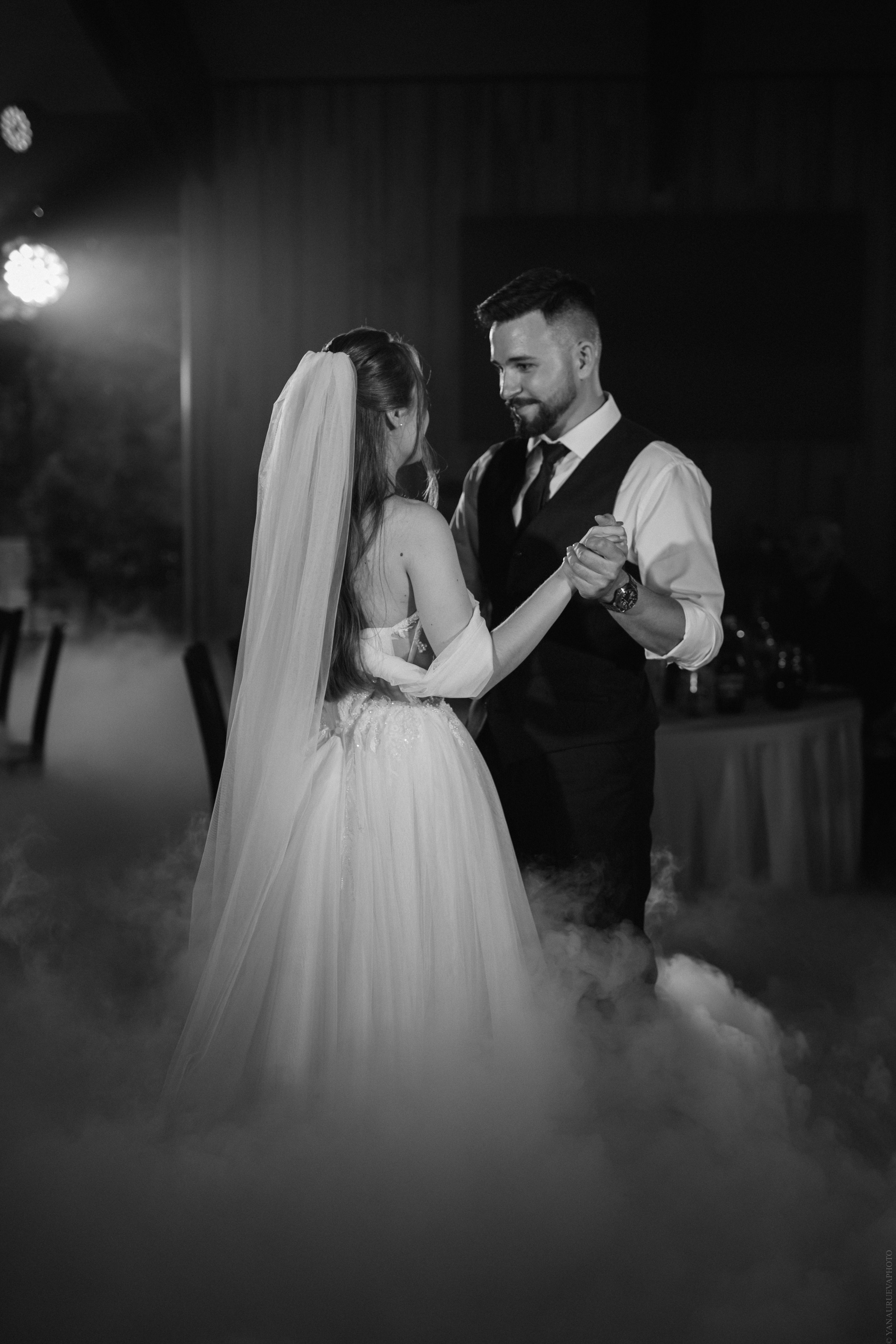 Нежный май. Даниил и Александра. Свадебный и контент- фотограф в Тольятти, Самаре, Москве Яна Уруева