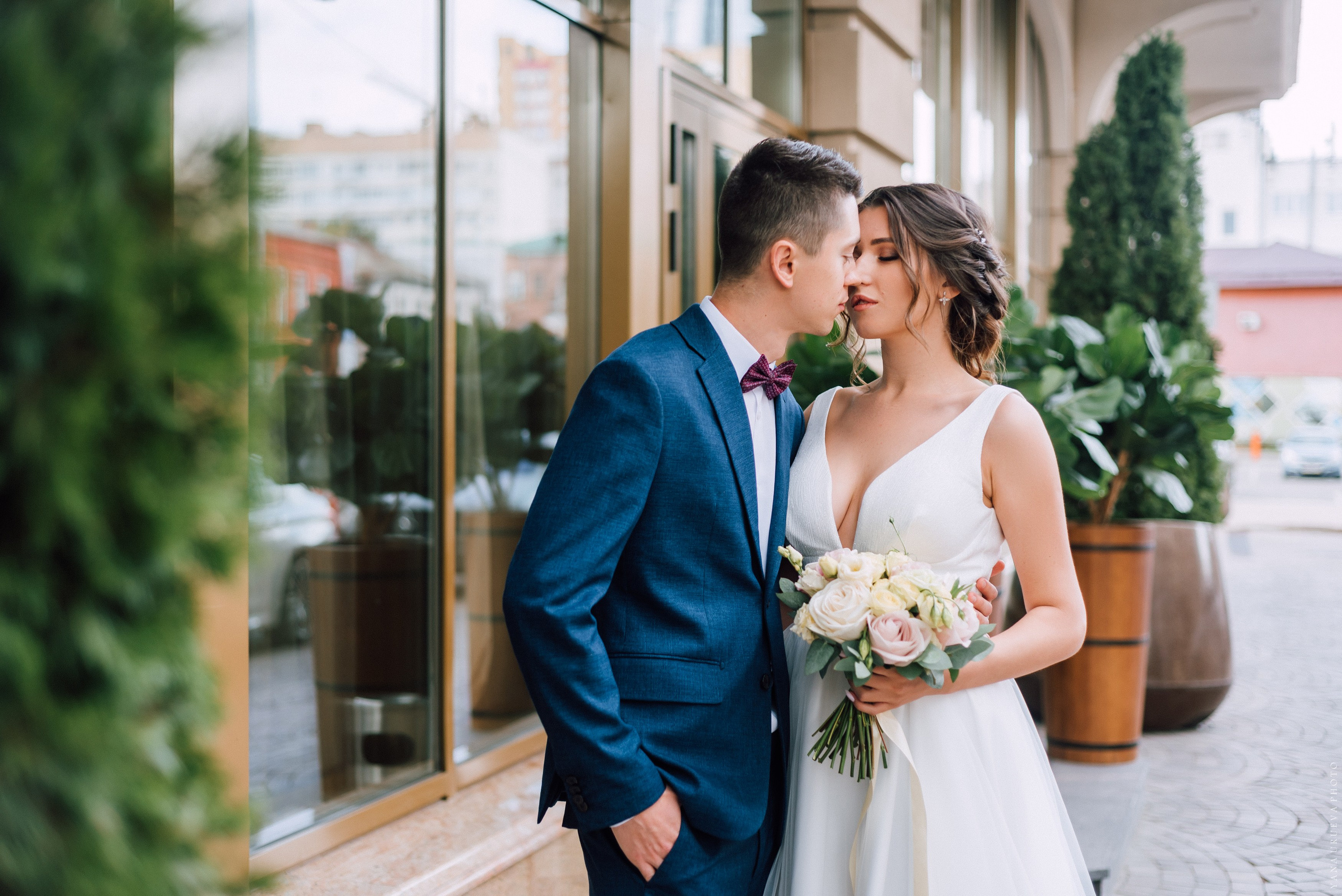 Свадебная фотосессия Самара отель Lotte. Свадебный и контент- фотограф в Тольятти, Самаре, Москве Яна Уруева