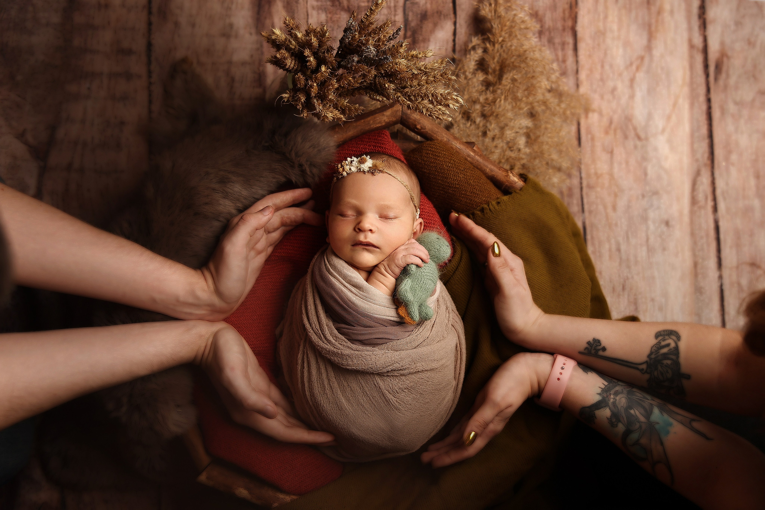 НОВОРОЖДЕННЫЕ до месяца. Мишугина Ольга Фотограф новорожденных, семейный и детский фотограф