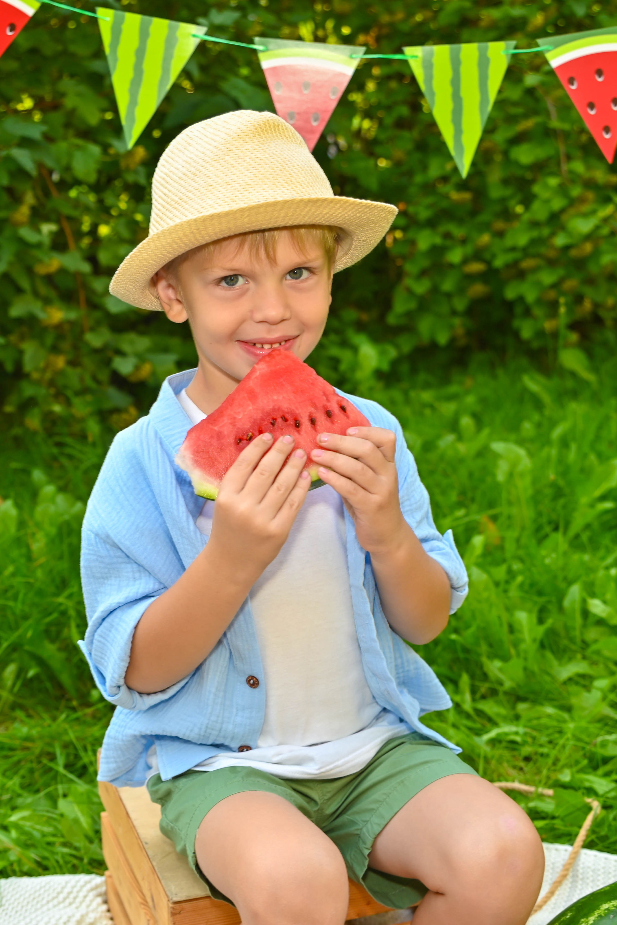Арбузная вечеринка. Выпускные альбомы для детских садов Санкт-Петербург