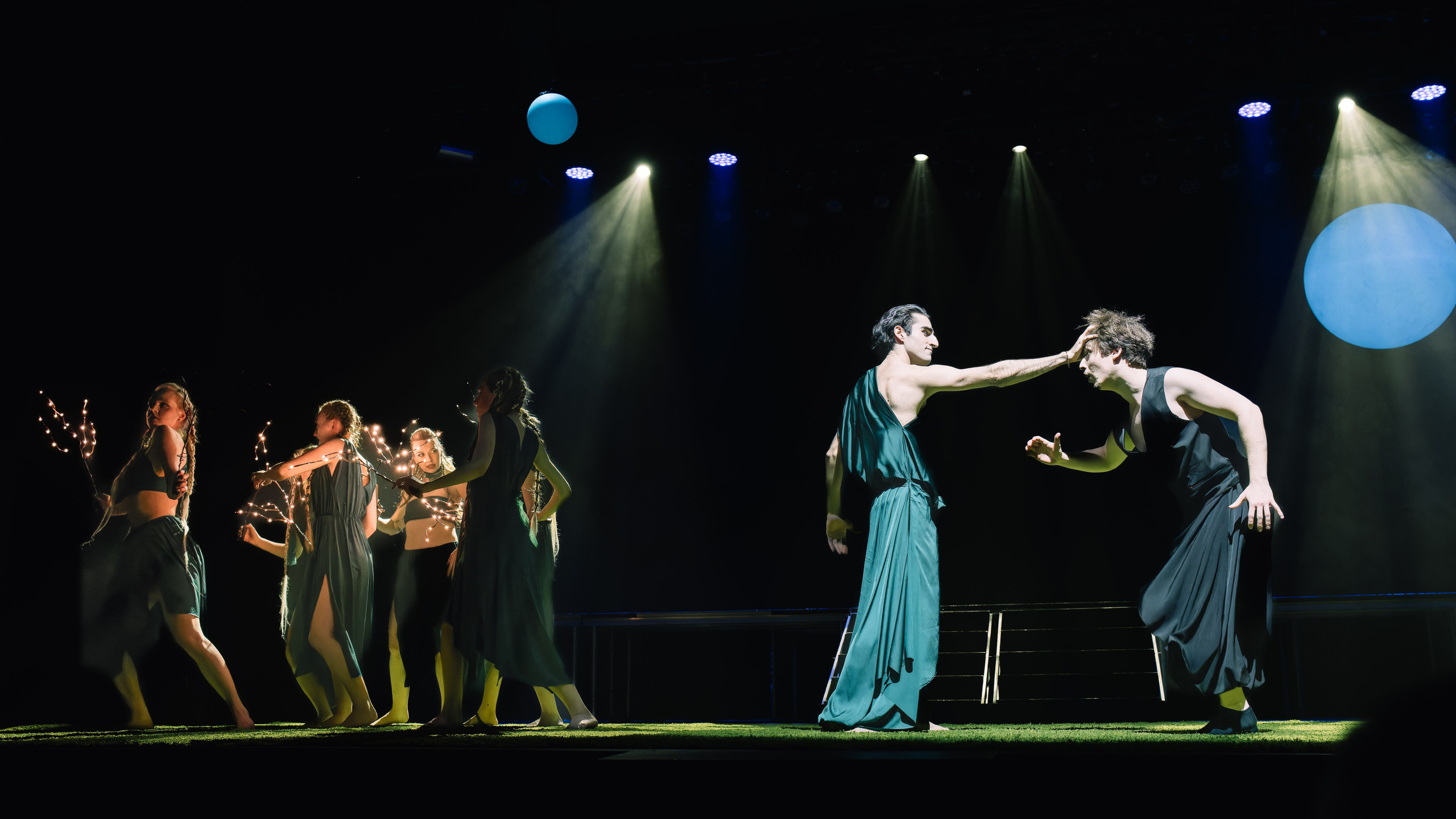 Театр Роста: Сон в летнюю ночь. Сайт фотографа Сергея Абрамова