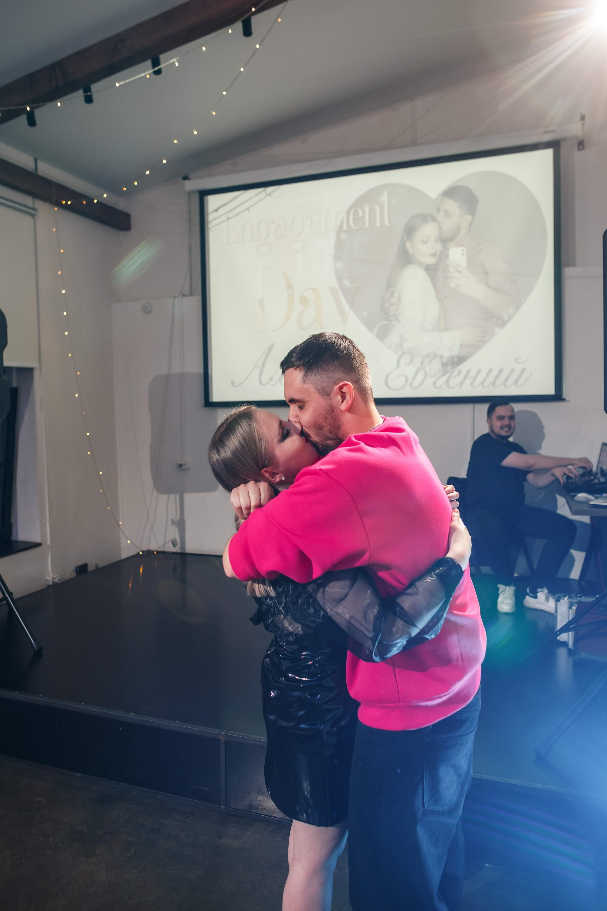 День помолвки Алисы и Евгения. Свадебный фотограф Игорь Брундасов 8PHOTO на свадьбу венчание загс СПб