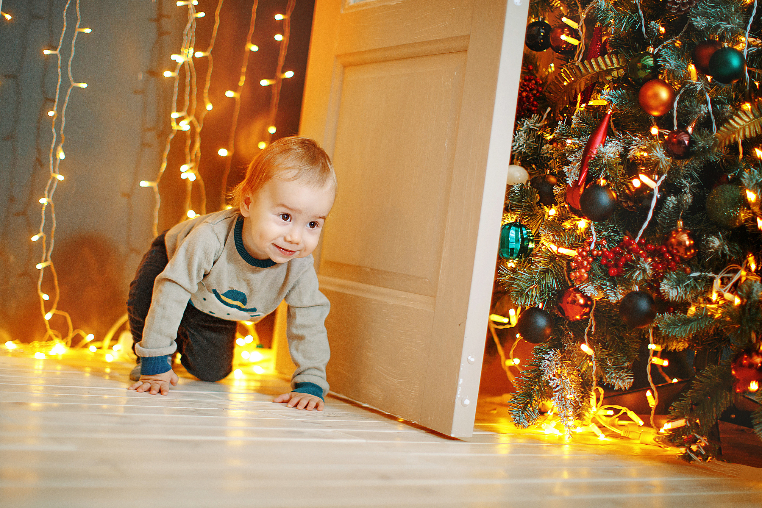 НОВОГОДНЯЯ СТУДИЙНАЯ Семен+Юлия =…. Фотограф в Москве Оксана Цехмистер