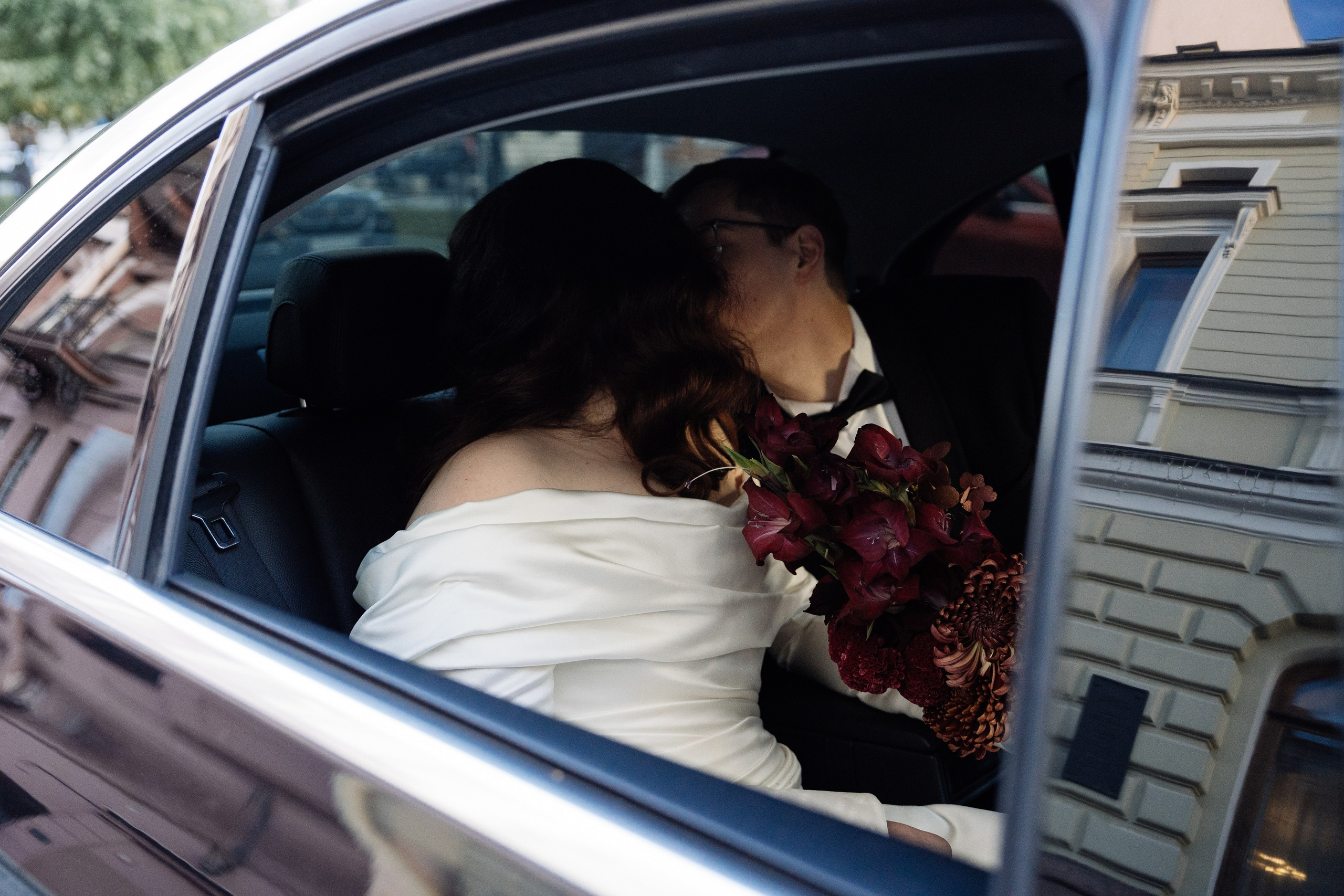 Современная свадьба во дворце. Свадебный фотограф организатор в Санкт-Петербурге Ассоль Опарина