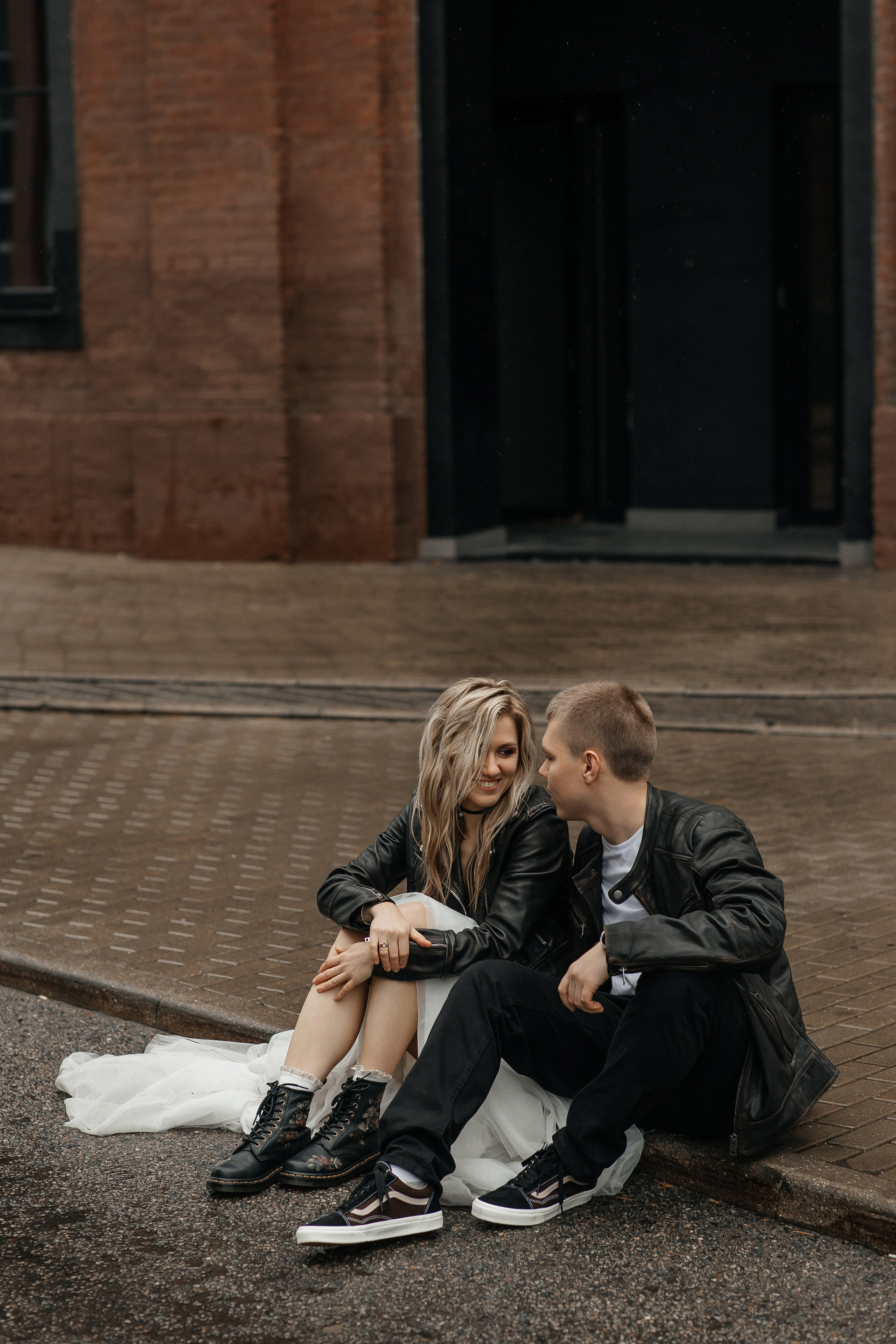 Свадебная фотосессия в Москве в рок образах