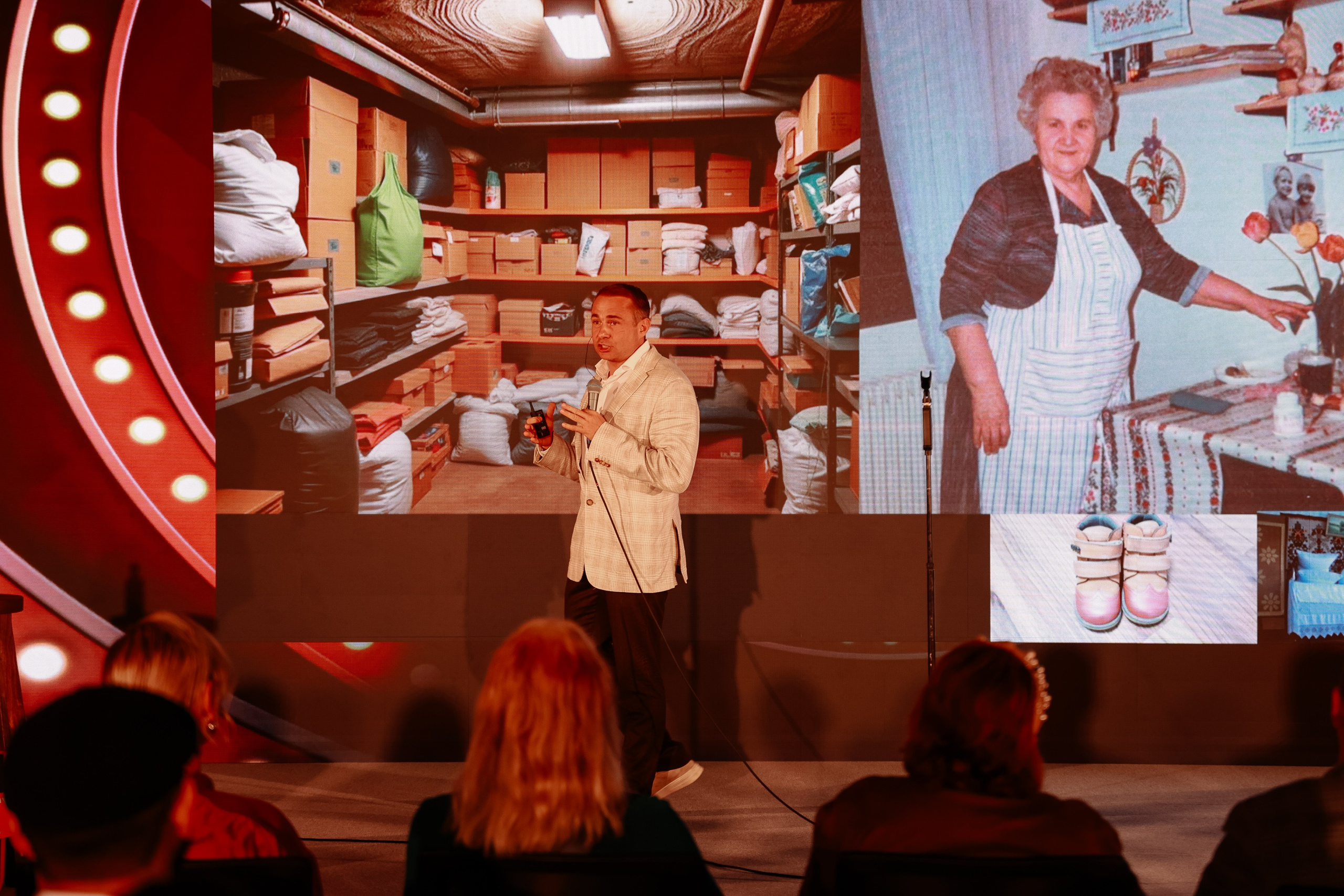 BUSNESS STANDUP с Оскаром Хартманном. Фотограф Юлия Мальцева