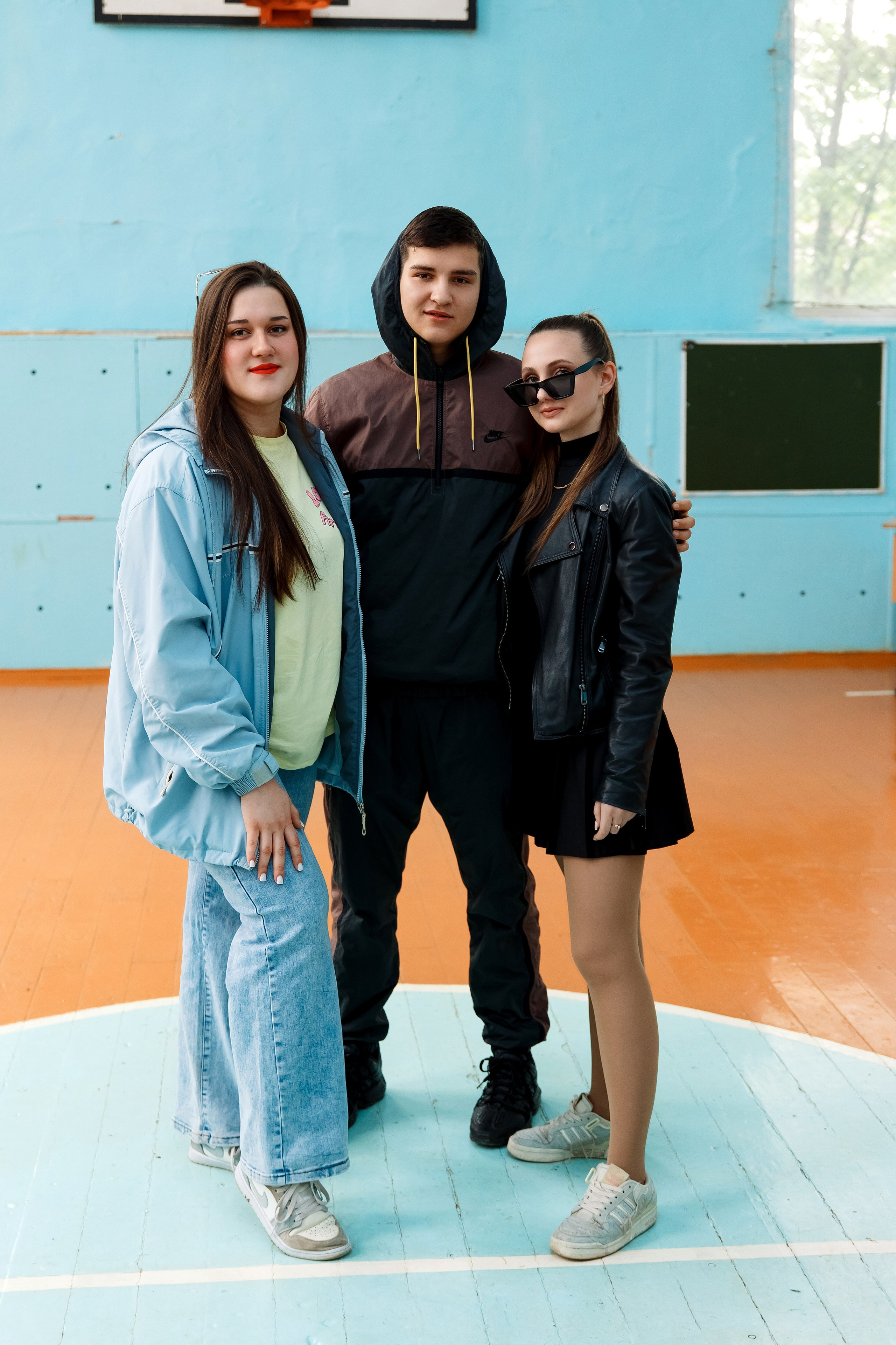 11 класс день не послушания в школе. Фотограф Любовь Корниенко, Примоский край