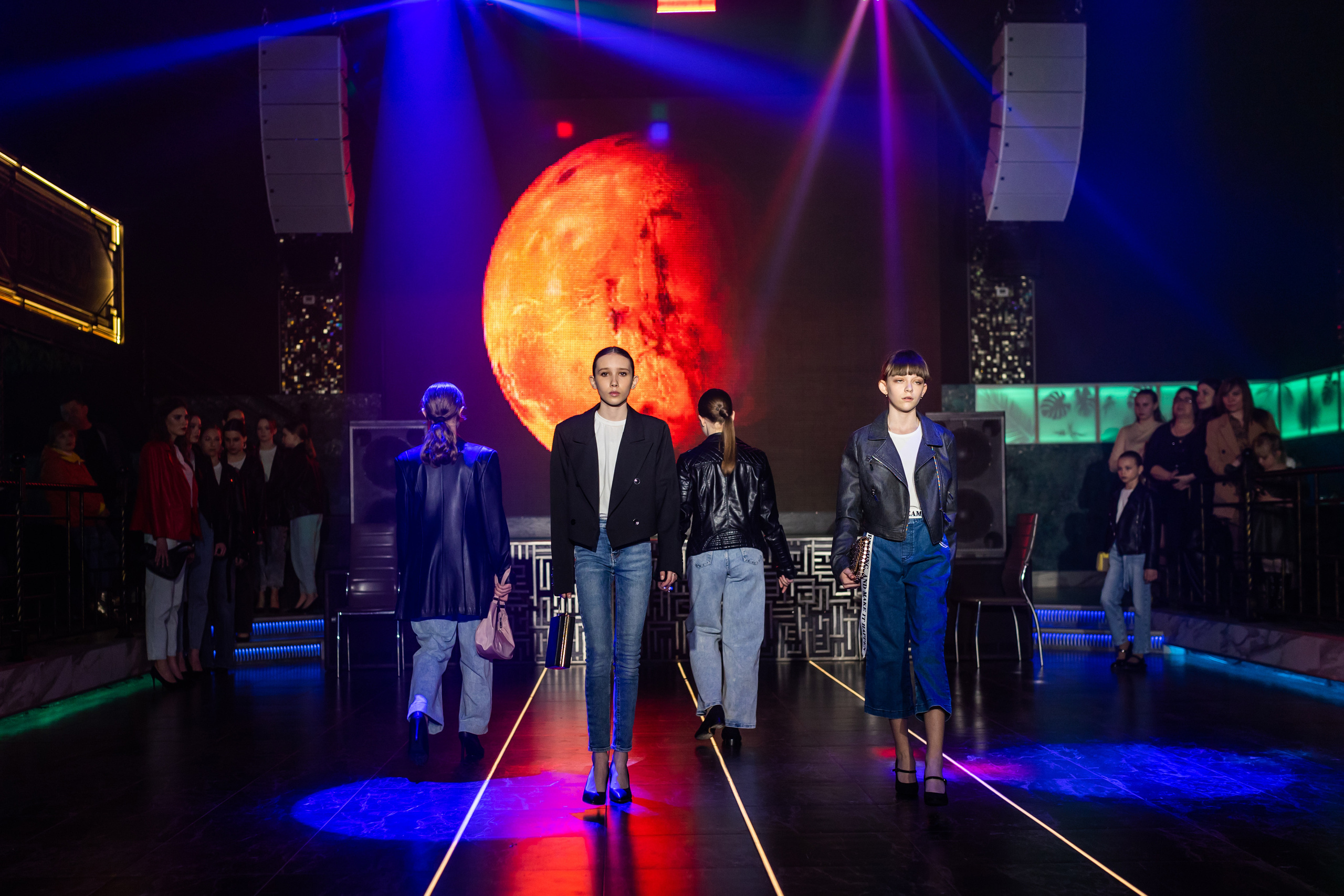 Immersive show. Andrey Pospelove. Фотограф в Саратове