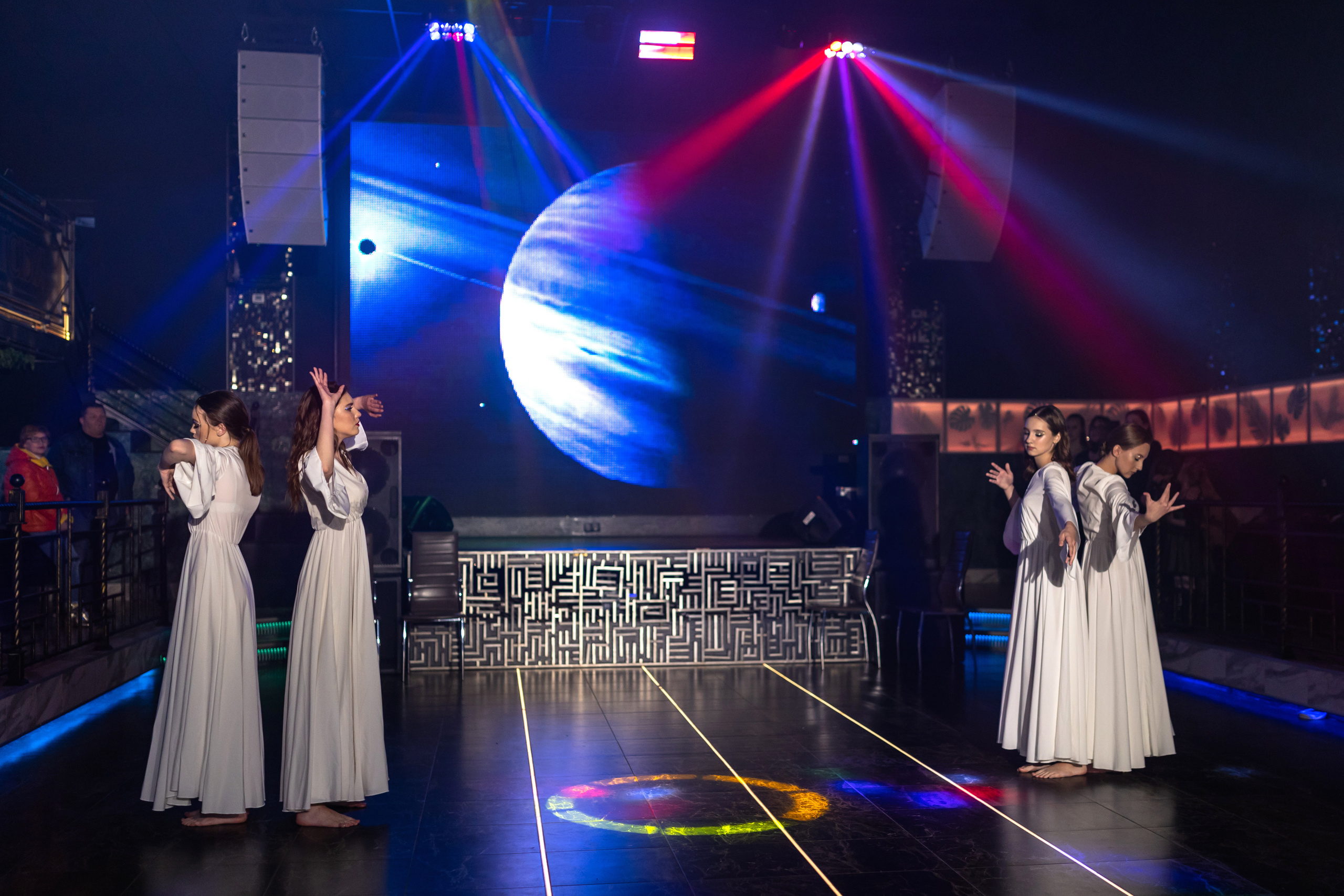 Immersive show. Andrey Pospelove. Фотограф в Саратове