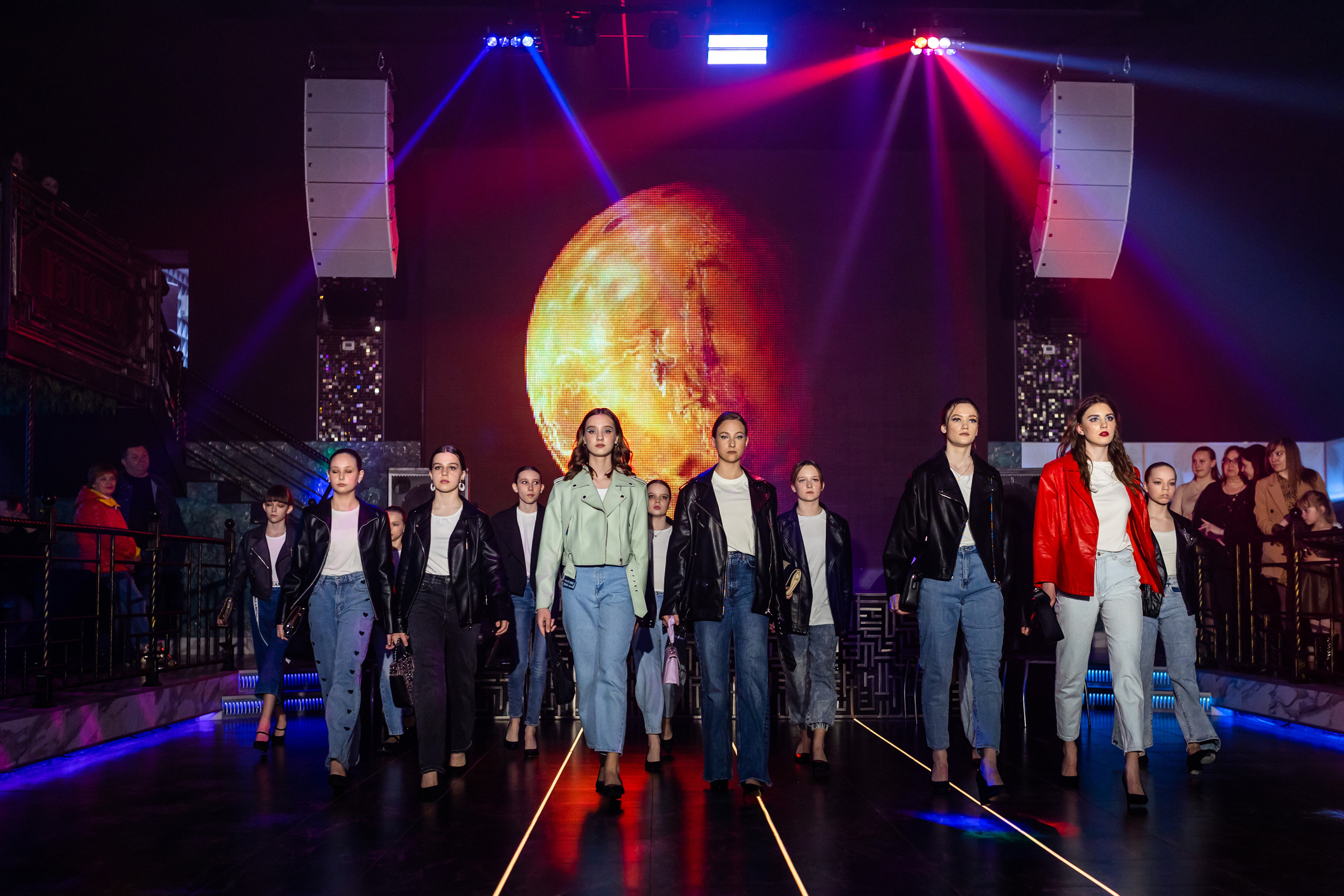 Immersive show. Andrey Pospelove. Фотограф в Саратове