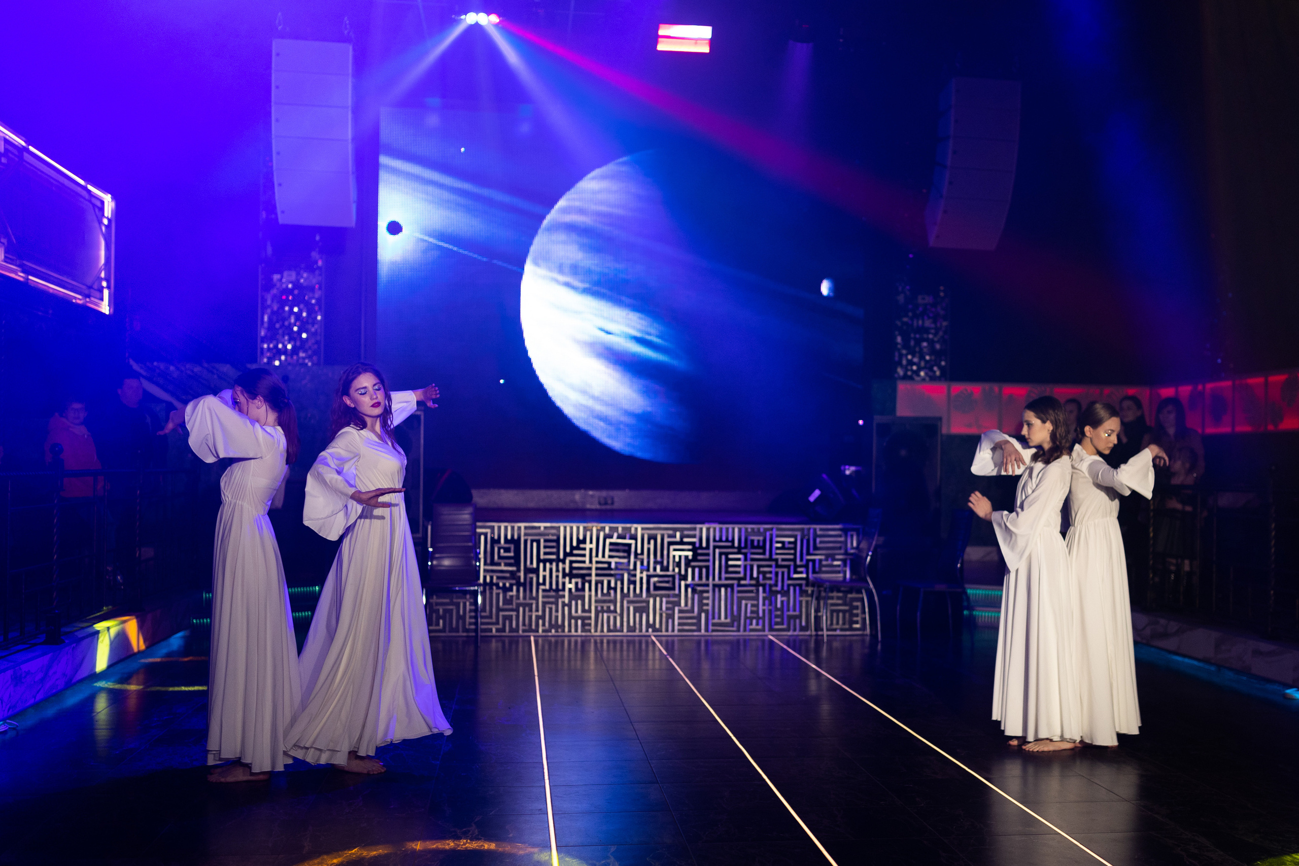 Immersive show. Andrey Pospelove. Фотограф в Саратове