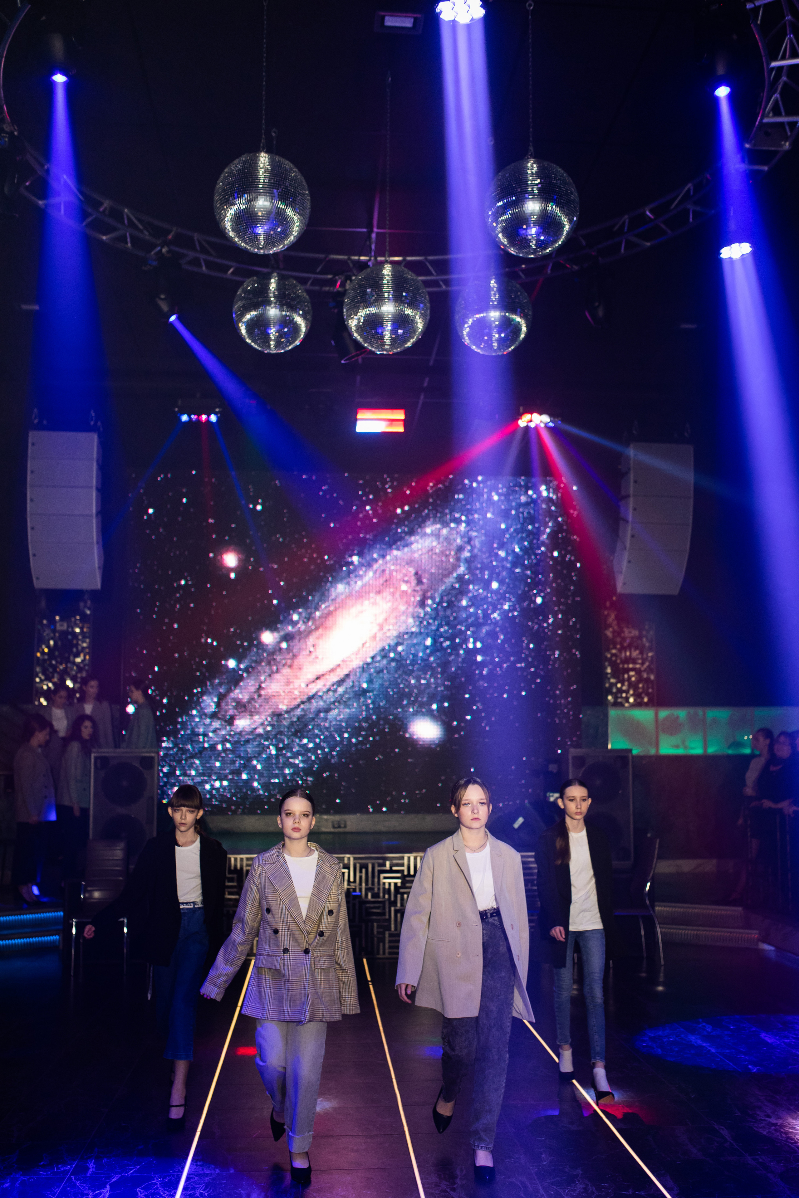 Immersive show. Andrey Pospelove. Фотограф в Саратове