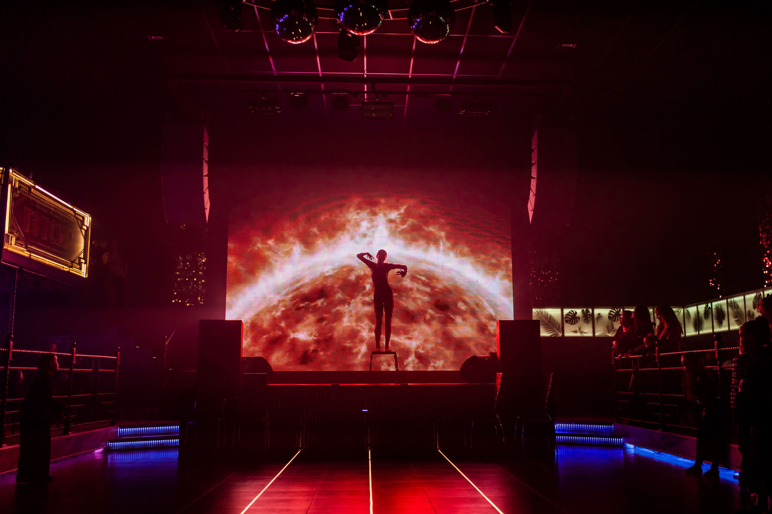 Immersive show. Andrey Pospelove. Фотограф в Саратове