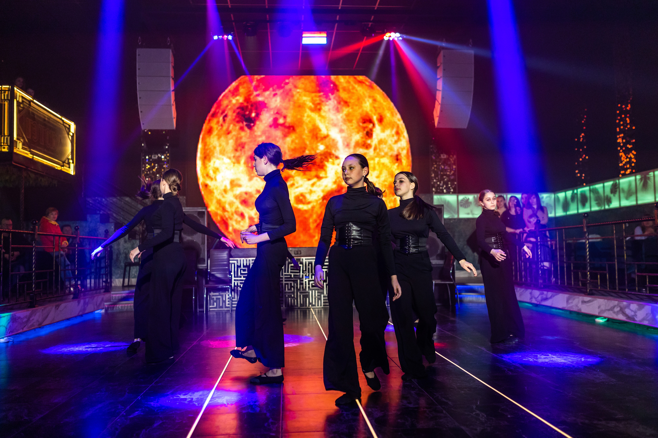 Immersive show. Andrey Pospelove. Фотограф в Саратове