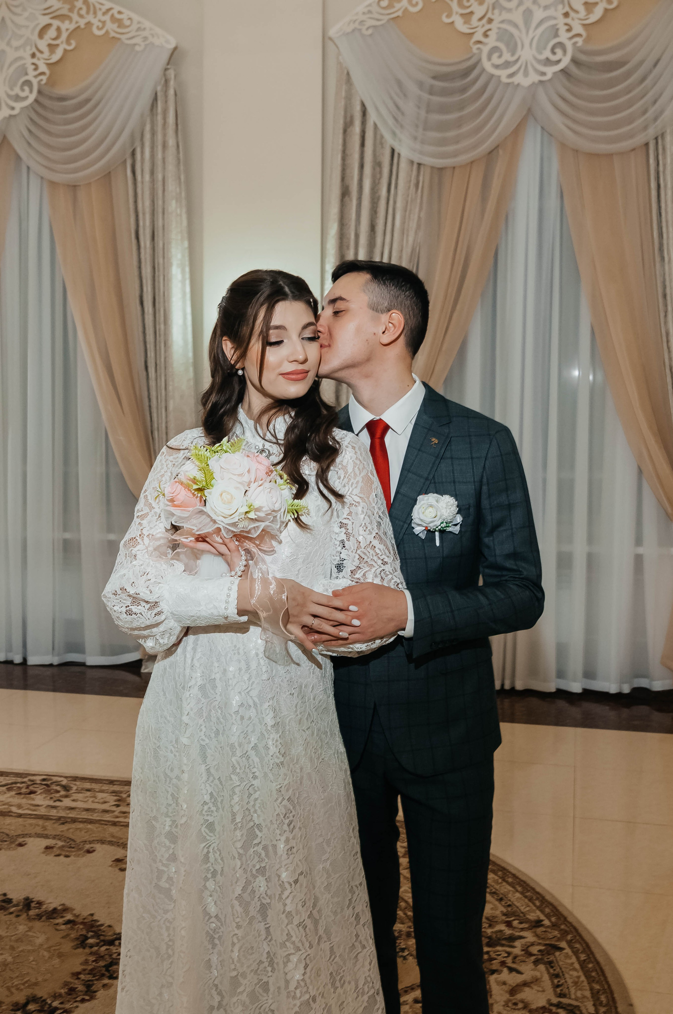 Съёмка росписи Анастасии и Вадика в Ярославле. Свадебный и семейный фотограф г. Ярославль Савинская Анастасия