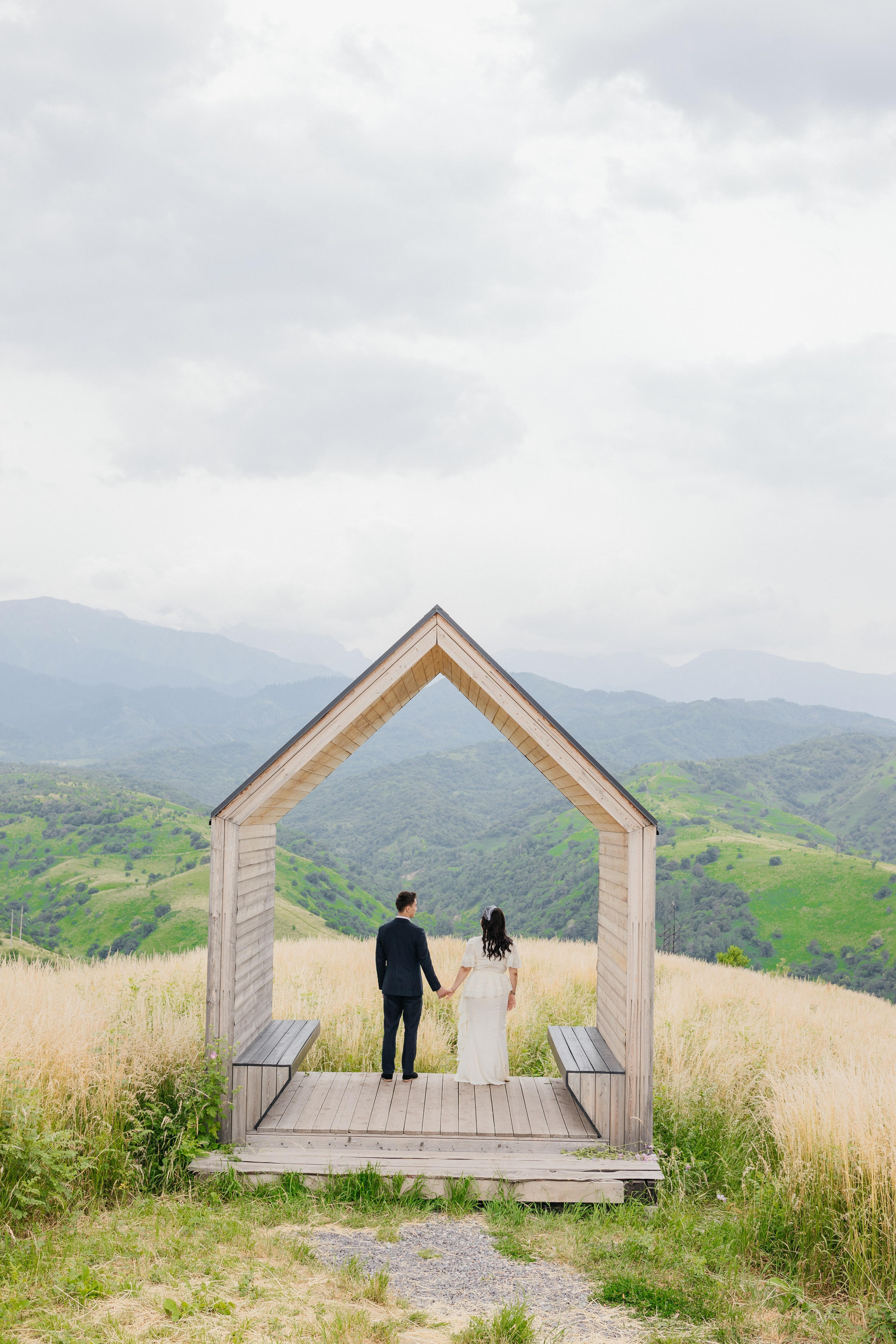 MADI & ARU. Wedding and Fashion photographer