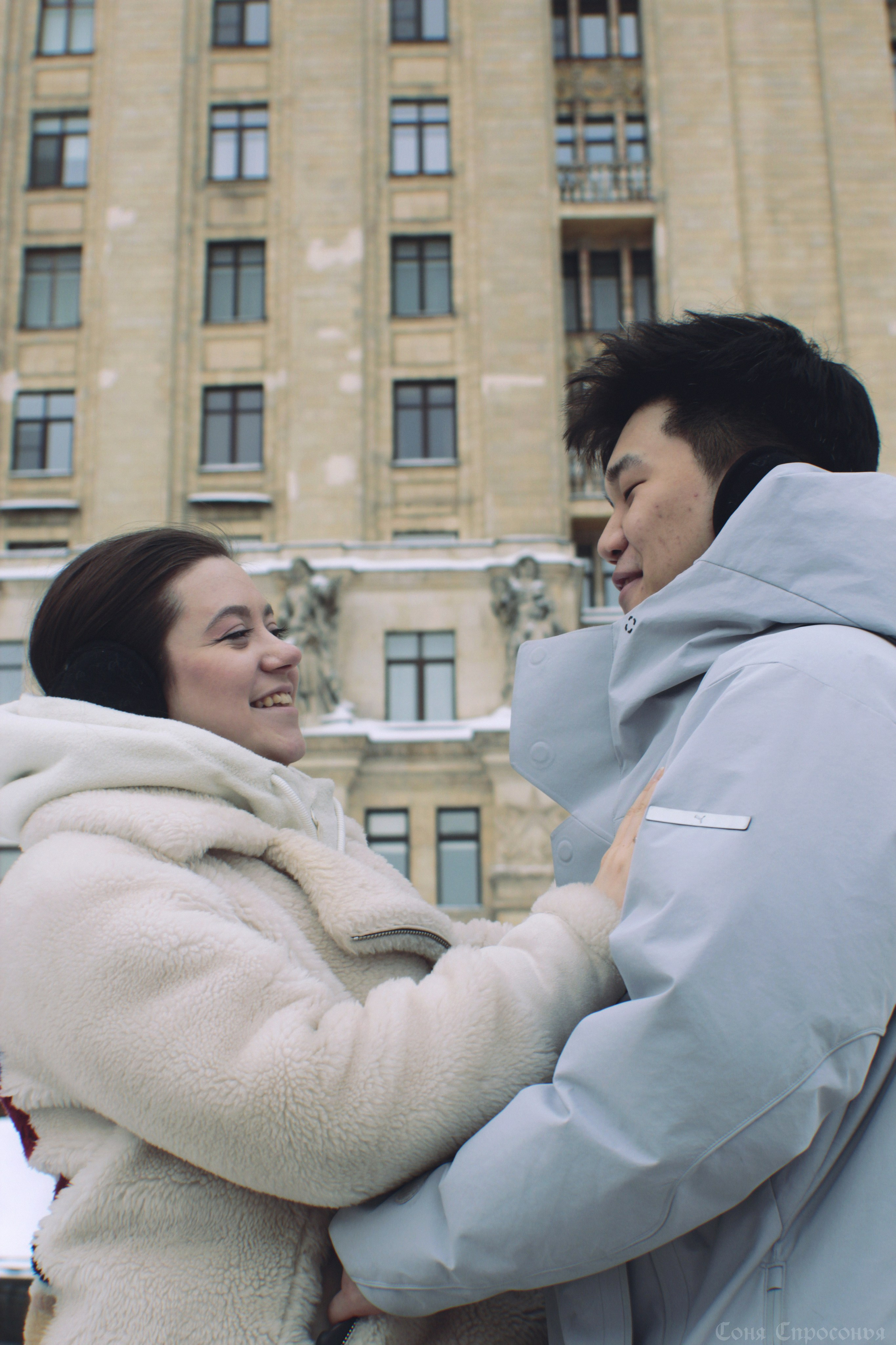 Лавстори Полина и Жора. Концертный и портретный фотограф в Москве Соня Спросонья