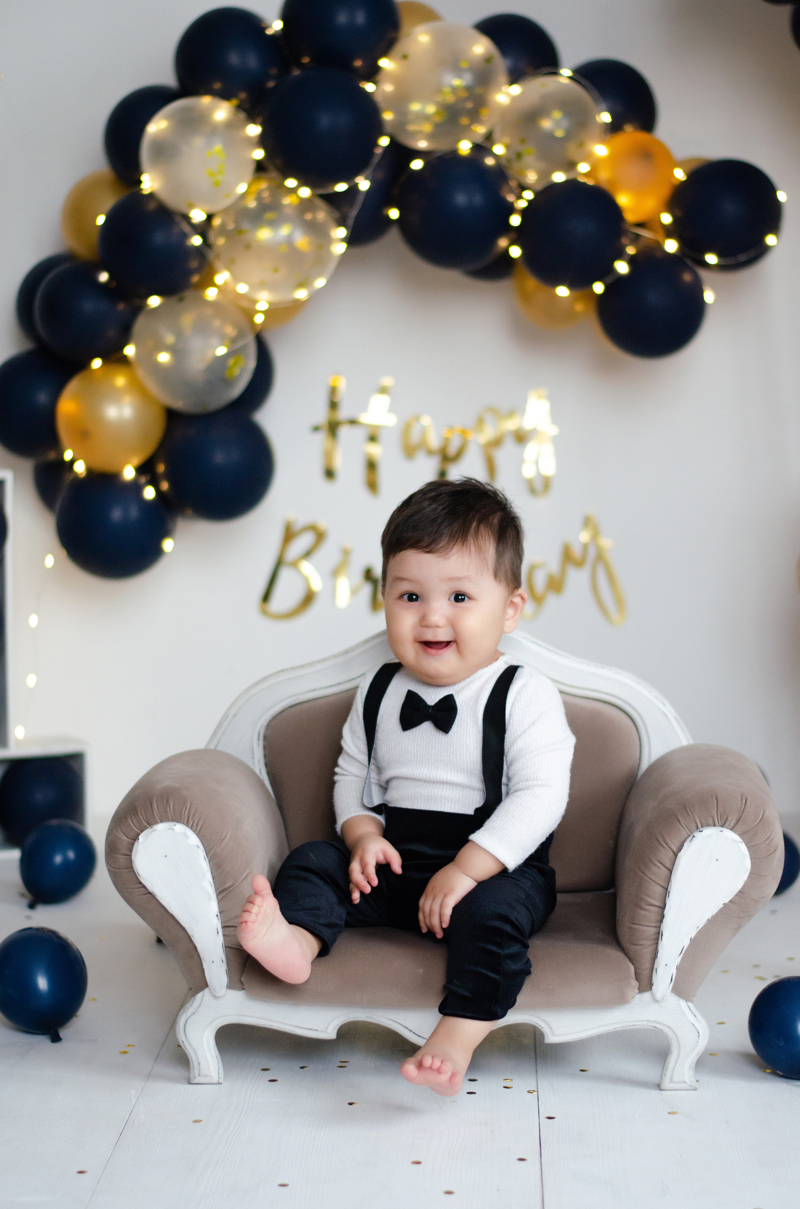 Годовасие. Марина Колосова, детский фотограф и фотограф новорожденных в Красноярс