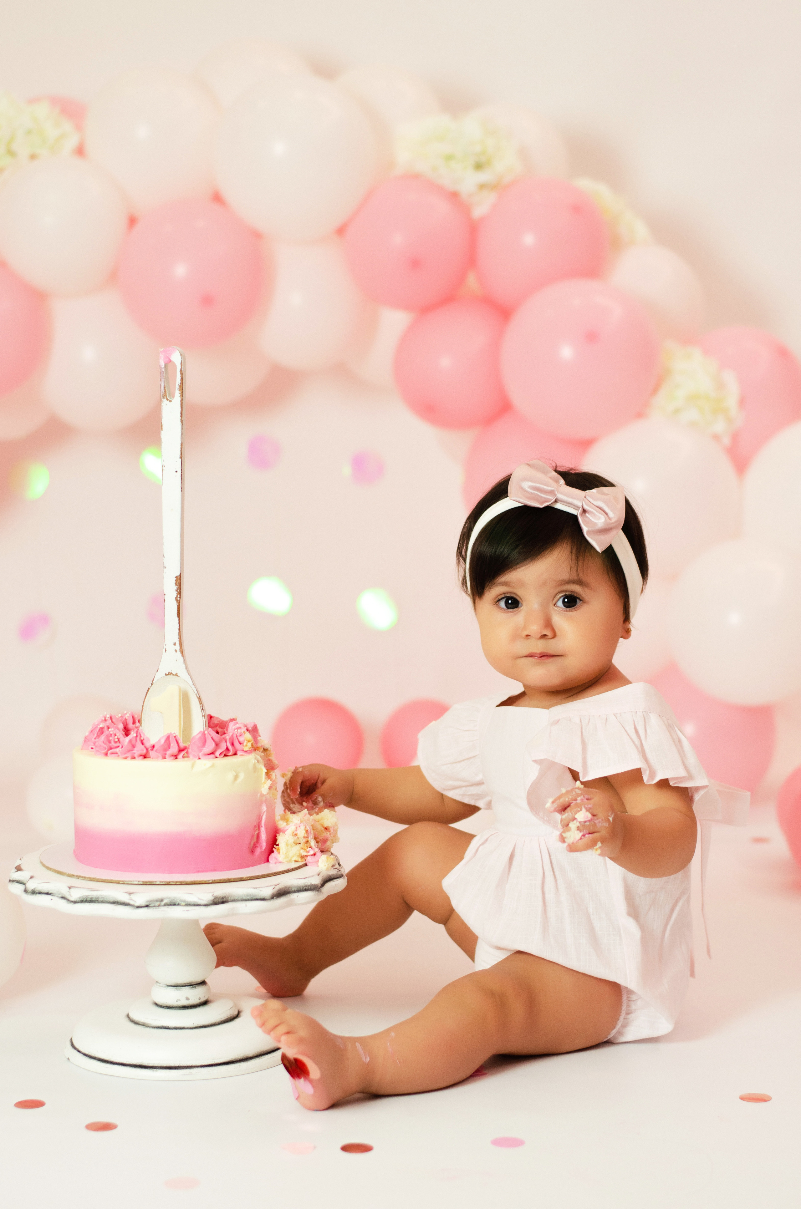 Годовасие. Марина Колосова, детский фотограф и фотограф новорожденных в Красноярс