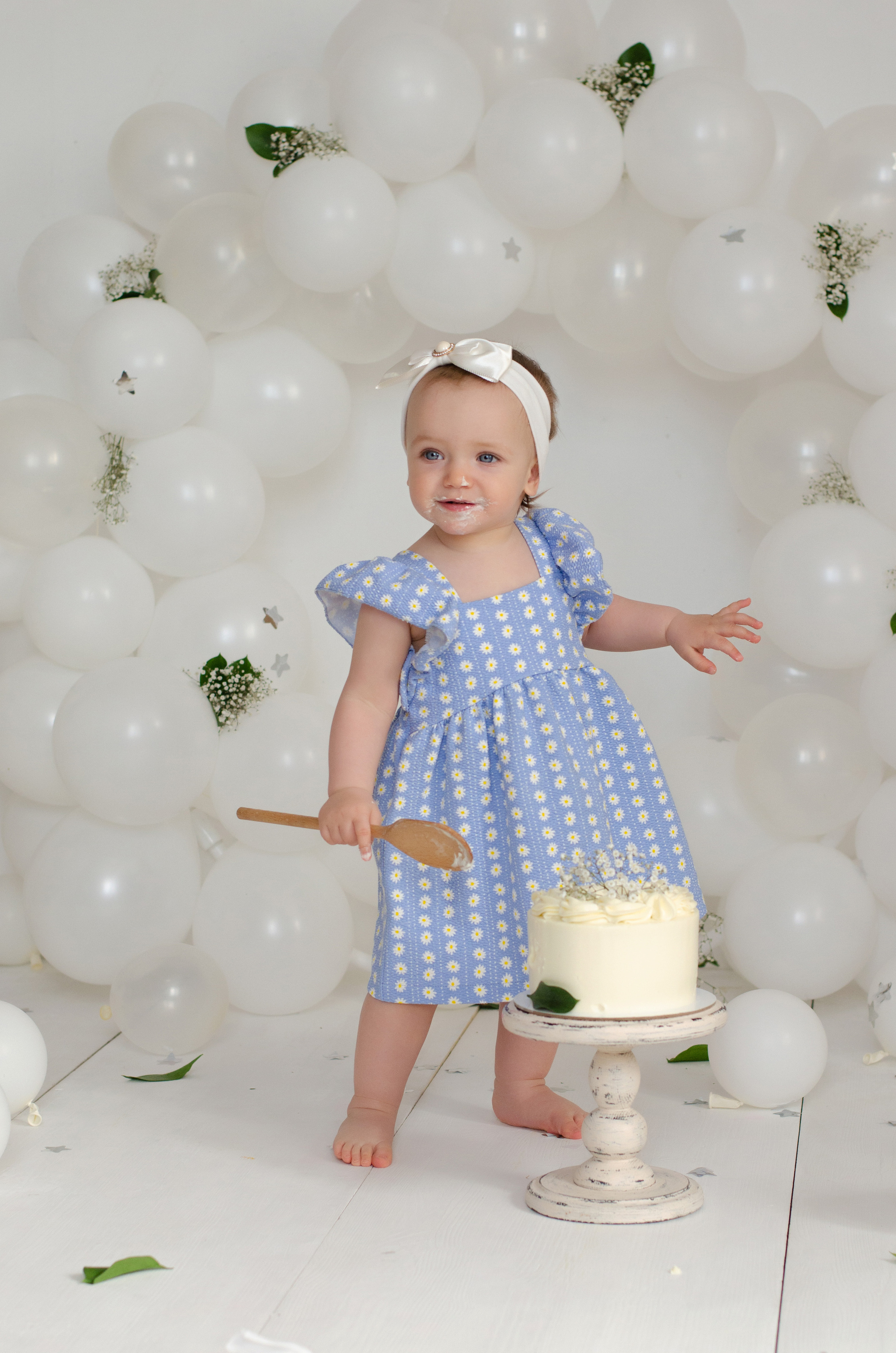 Годовасие. Марина Колосова, детский фотограф и фотограф новорожденных в Красноярс