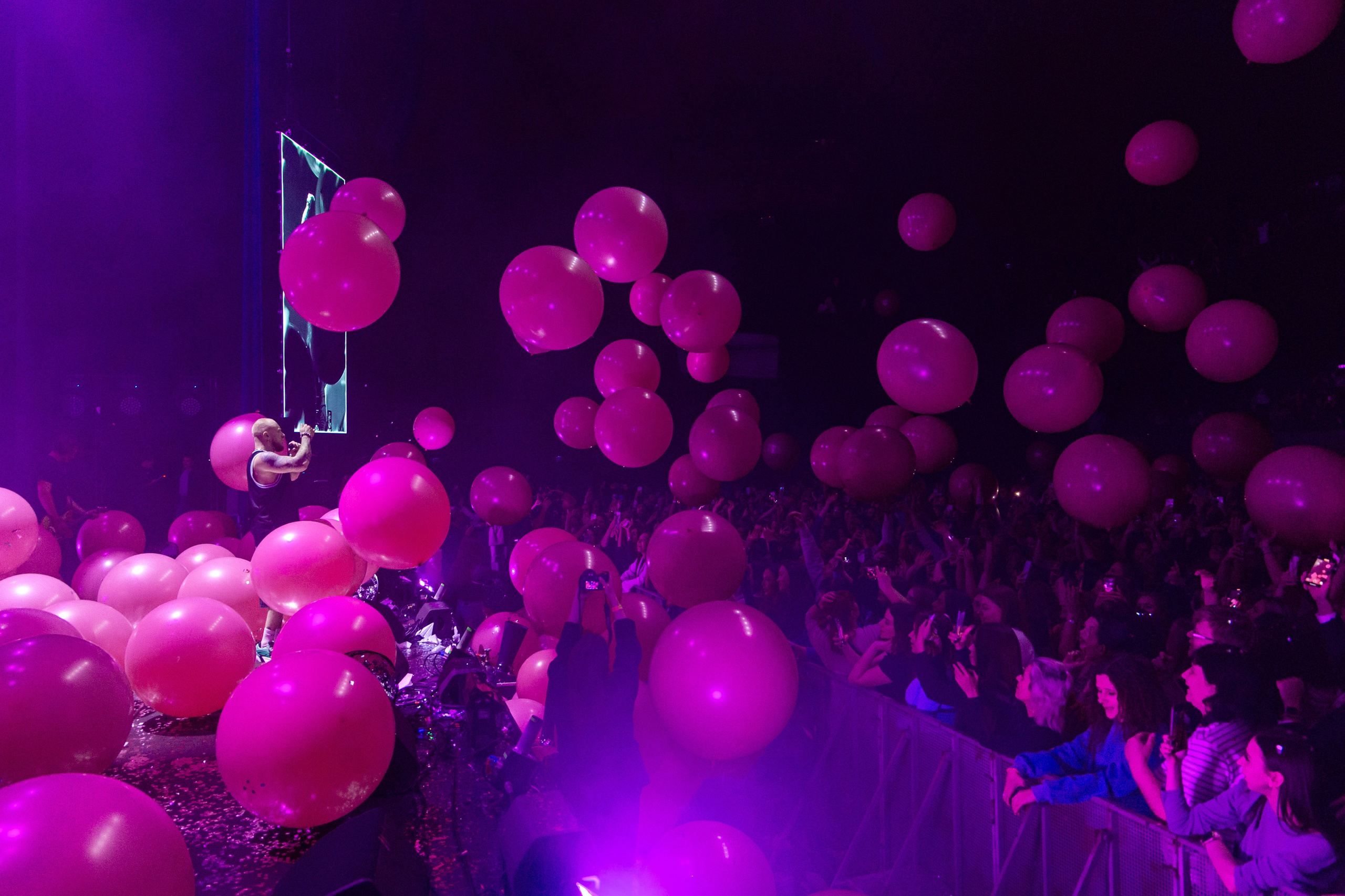 Концерт Лёши Свика