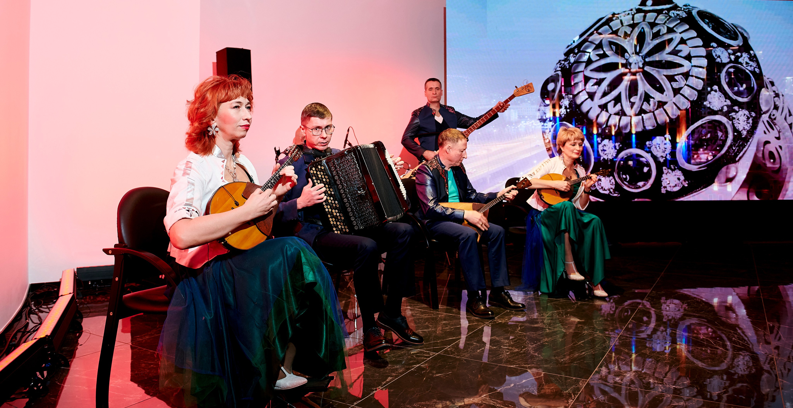 Ювелирный дом Ринго «Драгоценная история Урала». Фотограф Постольник Дарья