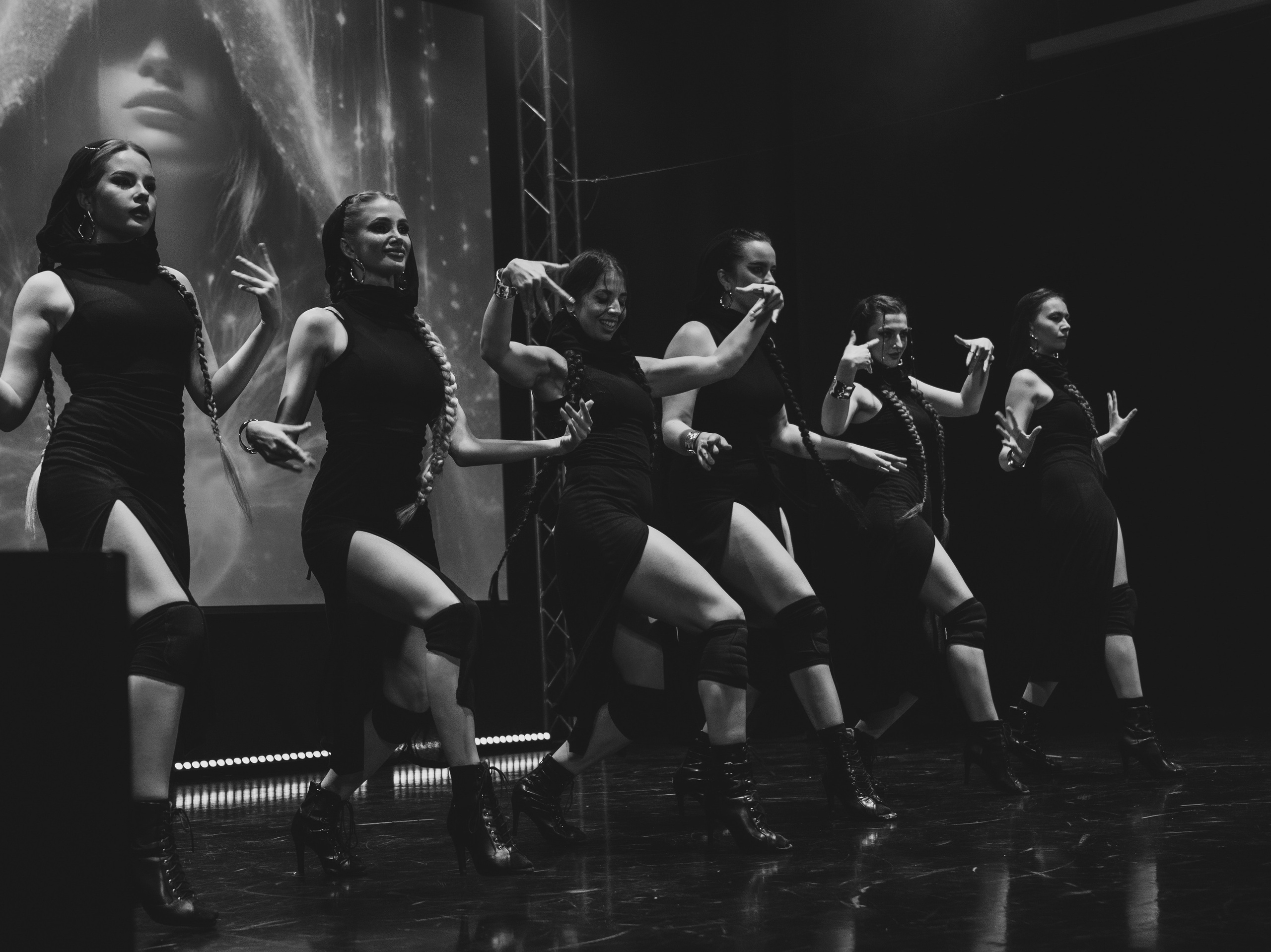 Dance studio Malibu. Фотограф в Иркутске на все важные случаи жизни