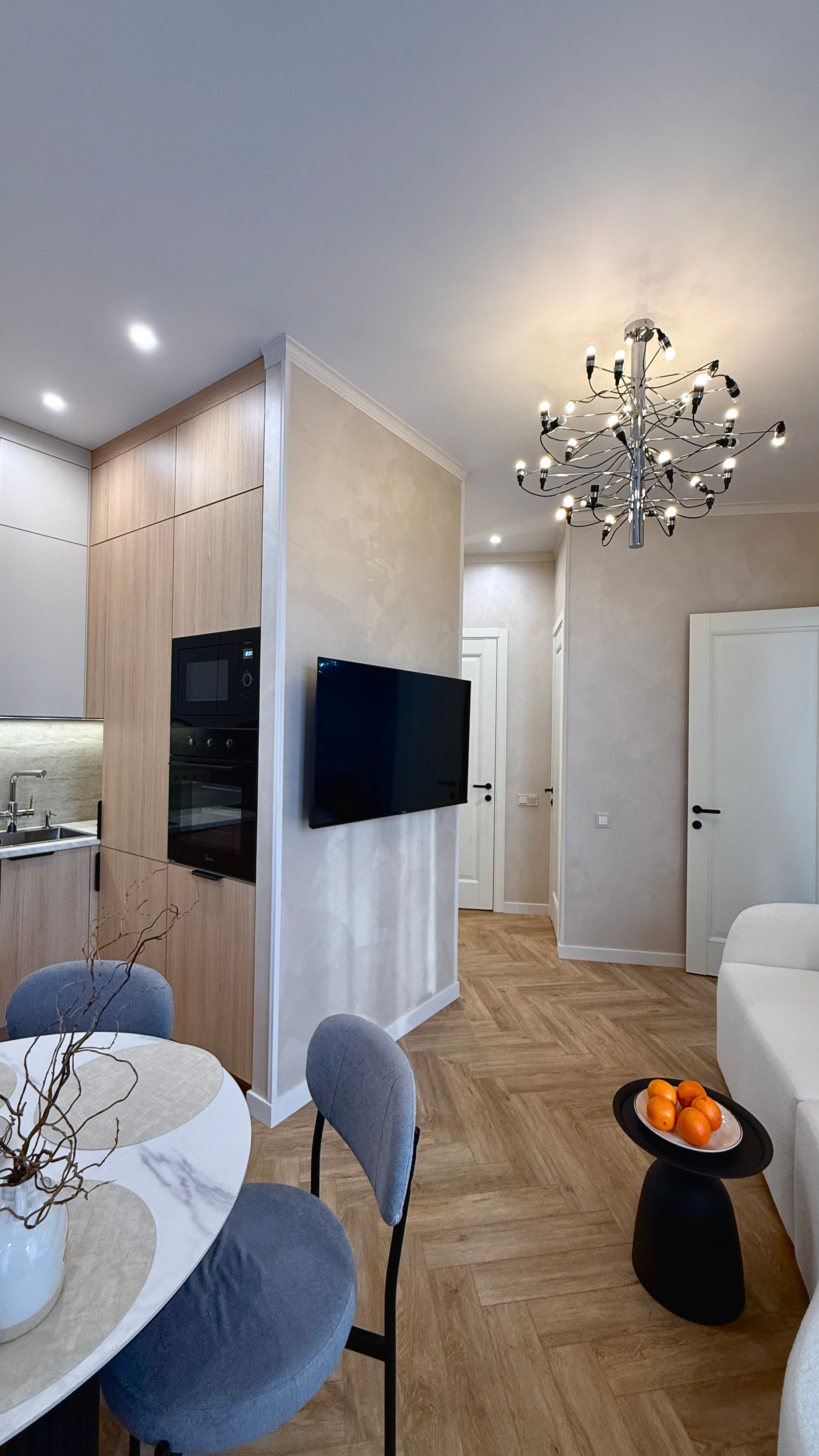 ЖК ID Park Pobedy. Квартира на сачу в долгосрочную аренду уровня комфорт плюс. Дизайн-студия интерьеров Юлии Ивановой