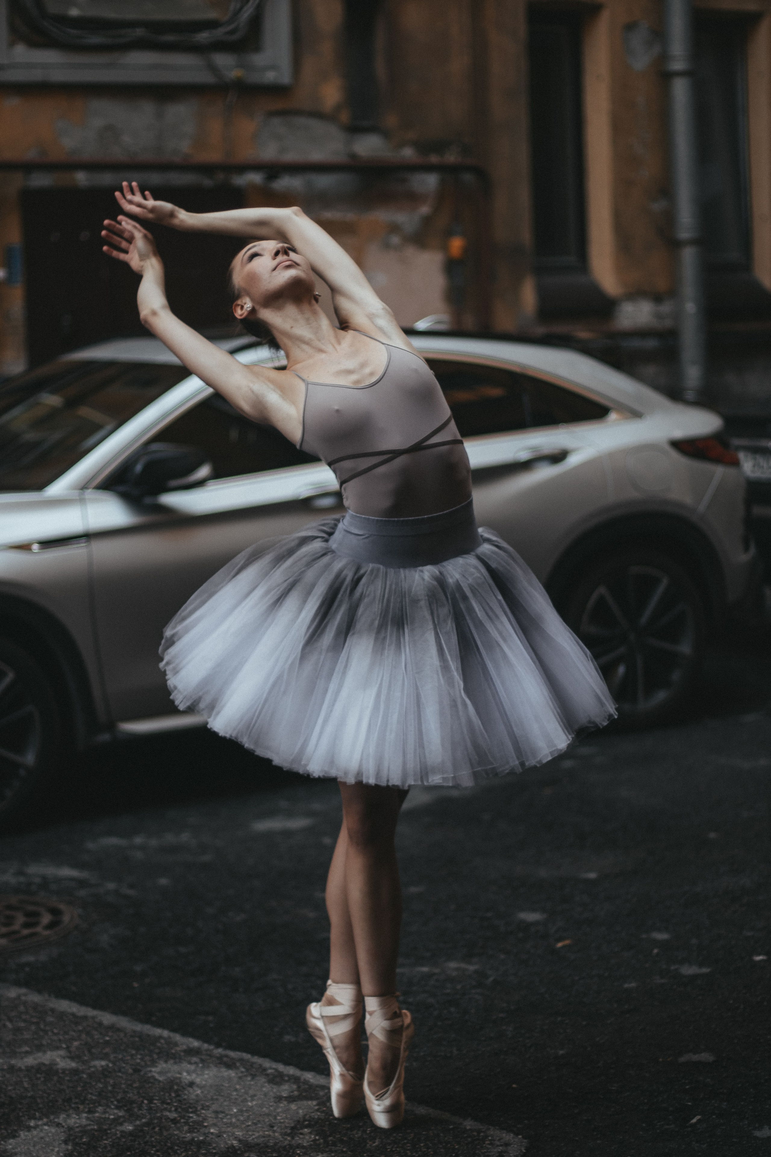 P O L I N A. Портретный и уличный фотограф в Санкт-Петербурге Сергей Кутьин