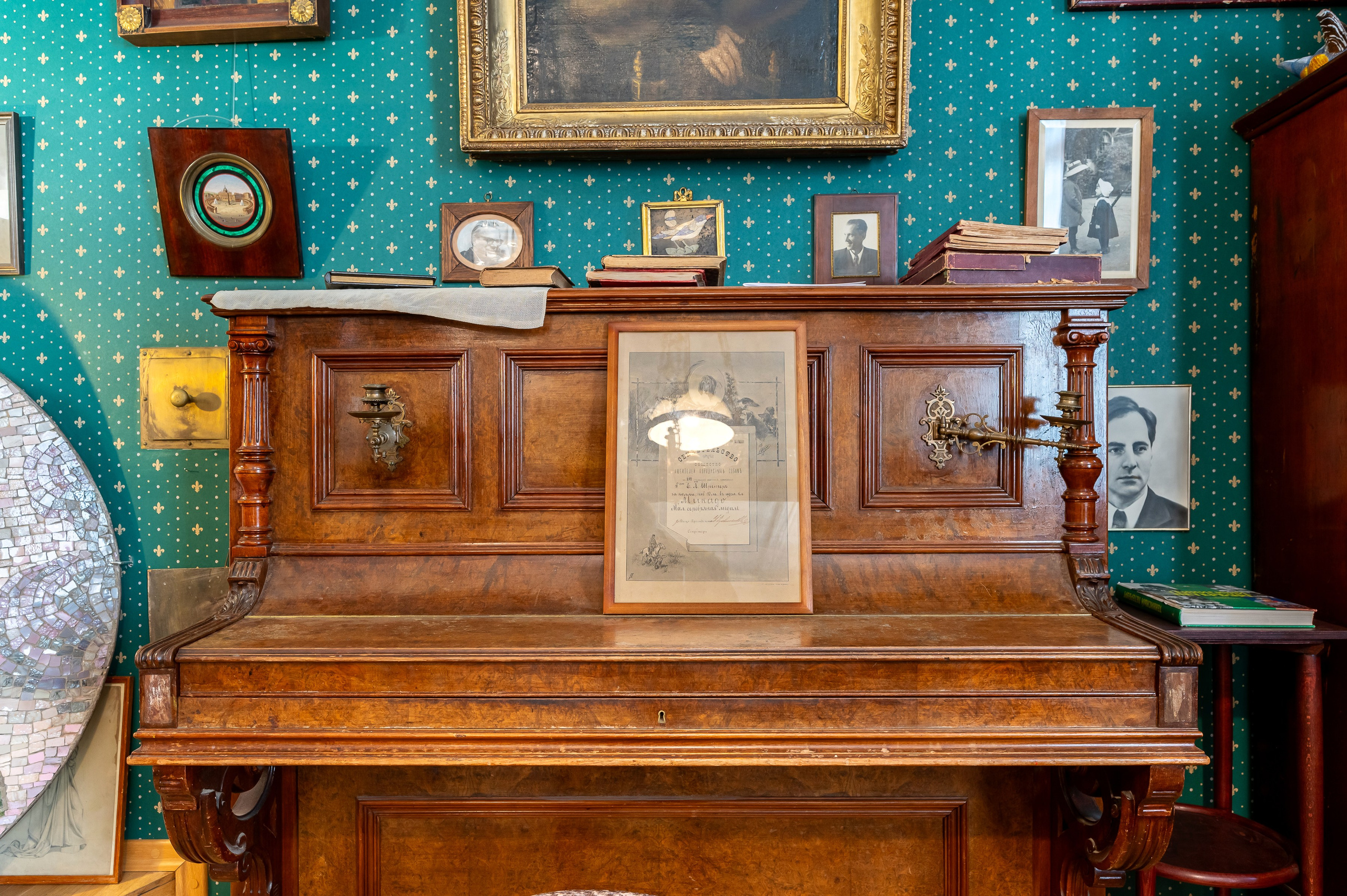 Квартира-музей семьи Бенуа. Интерьерный фотограф. Фото- видеосъемка недвижимости Санкт-Петербург