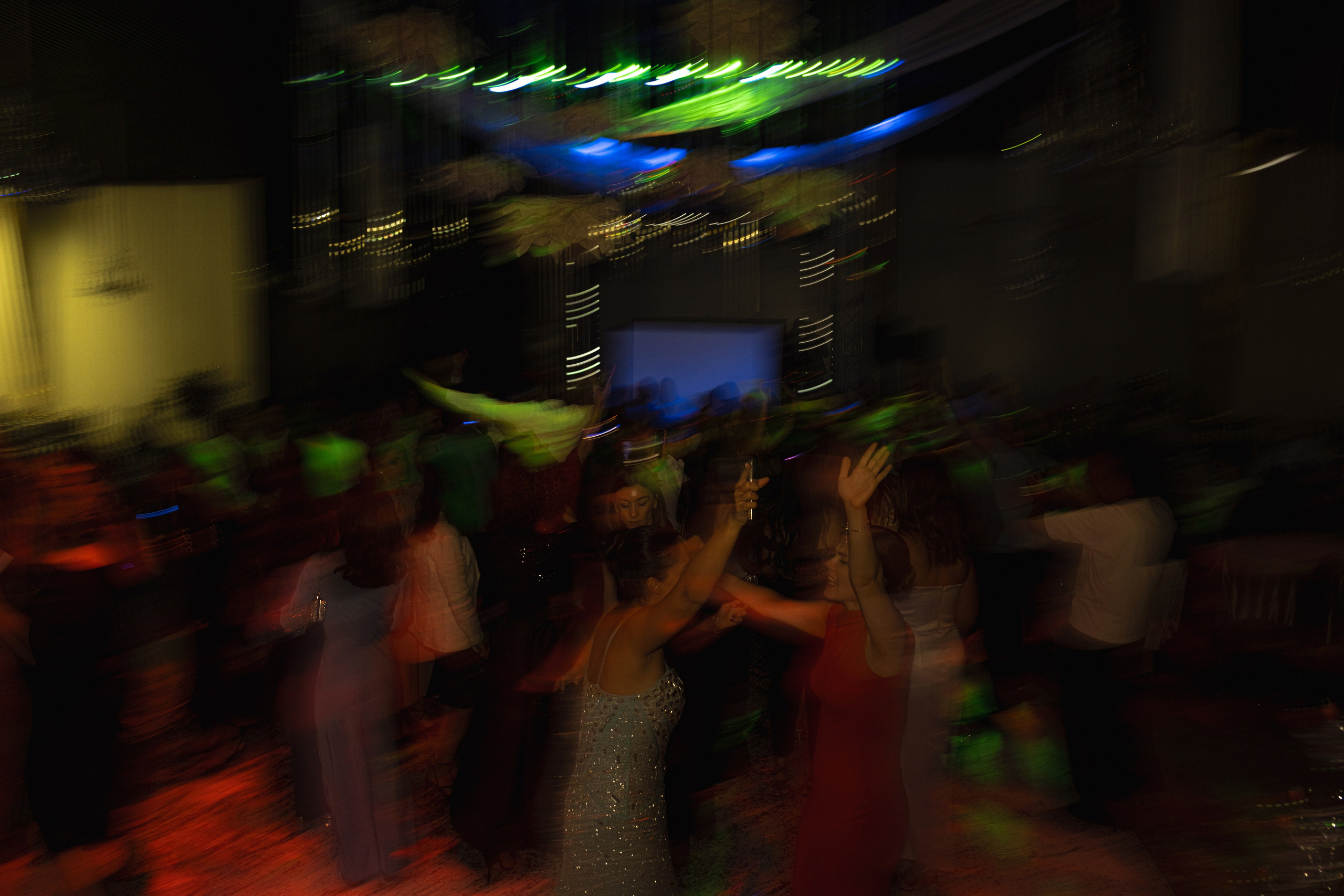 Abkhazia: Lola&Kemal. Сентиментальная свадебная фотография