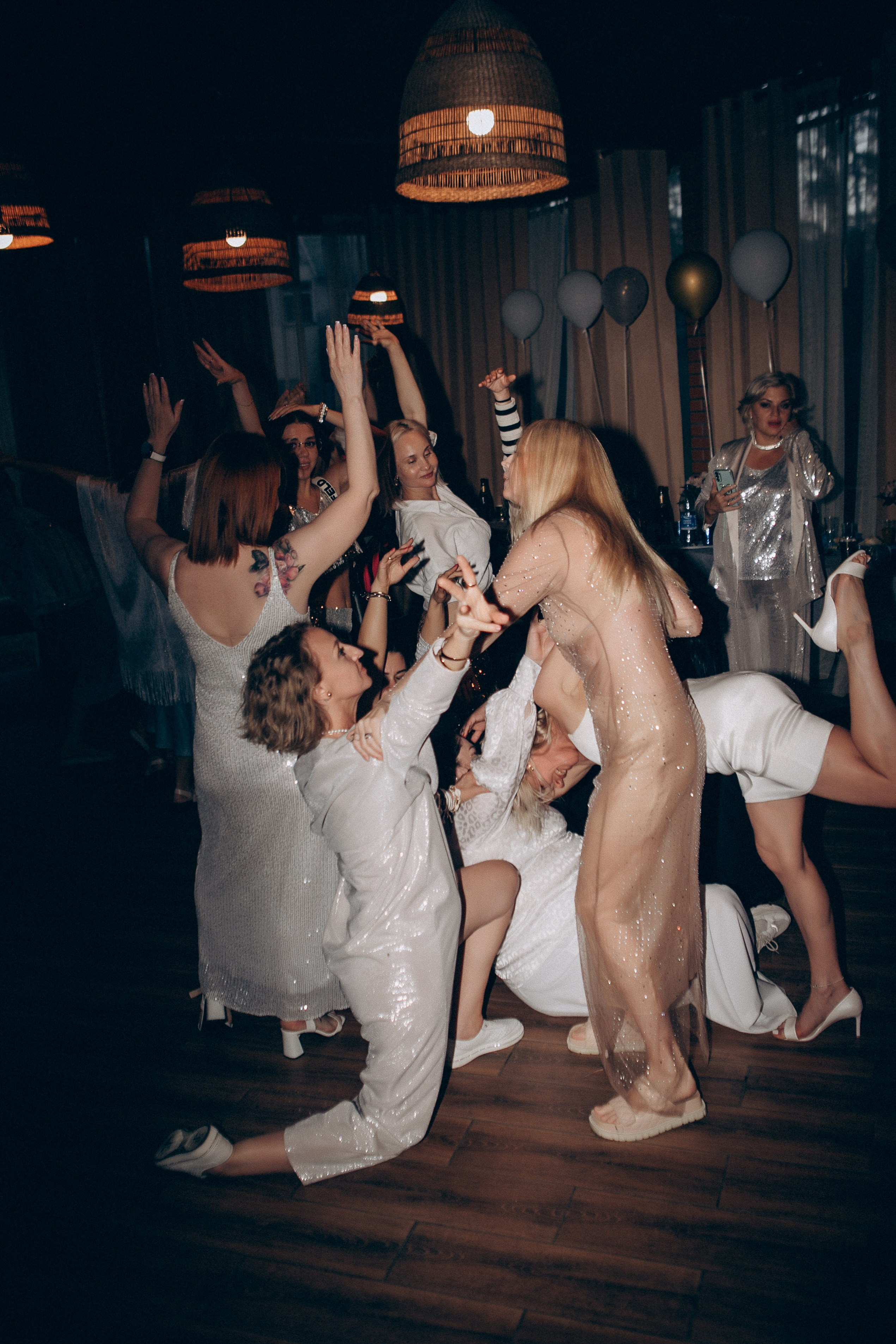 Репортаж с вечеринки в яхт клубе. Главная