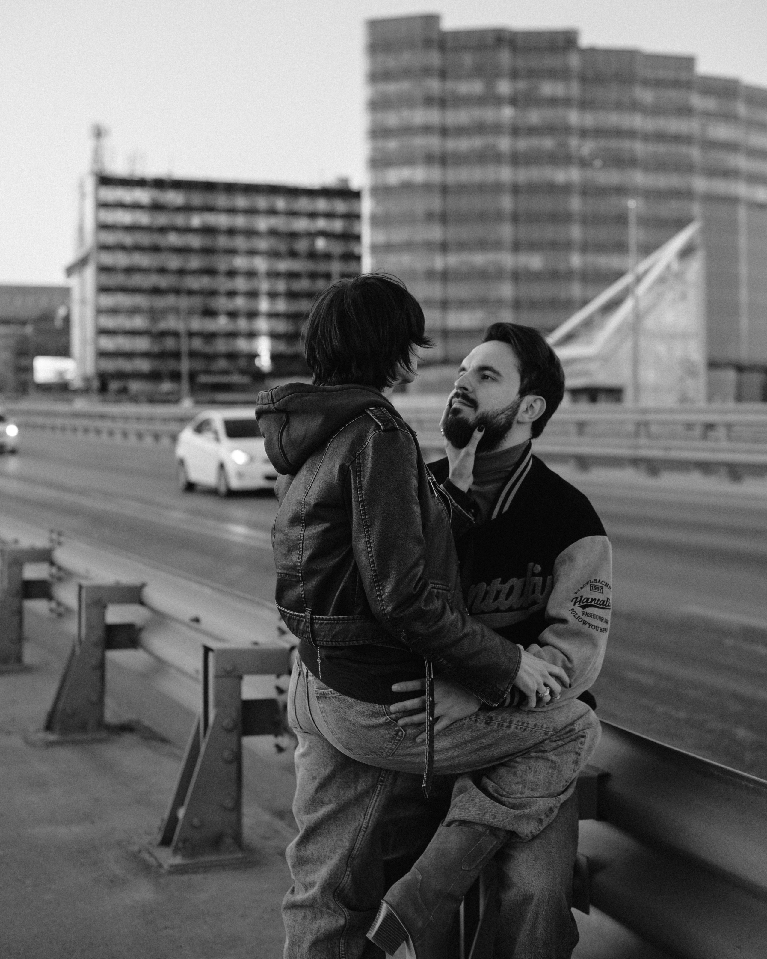 Лав стори на ворошиловском мосту