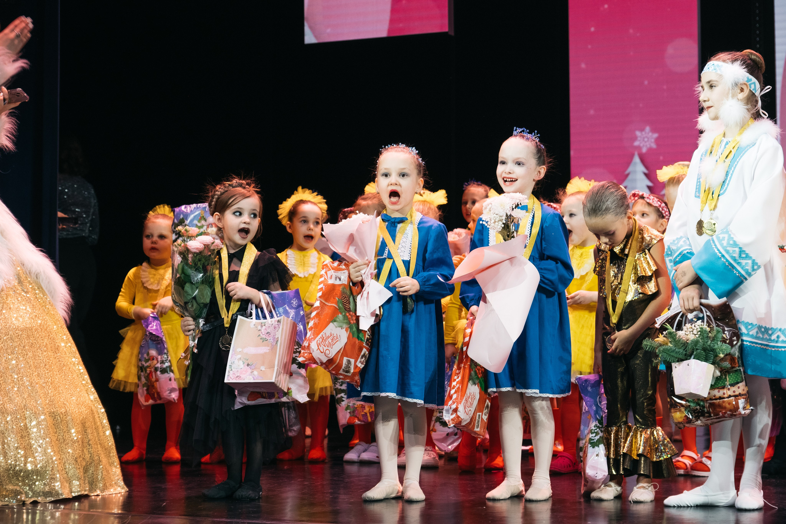 СурГУ 23.12.23. Репортажный и свадебный фотограф в Сургуте