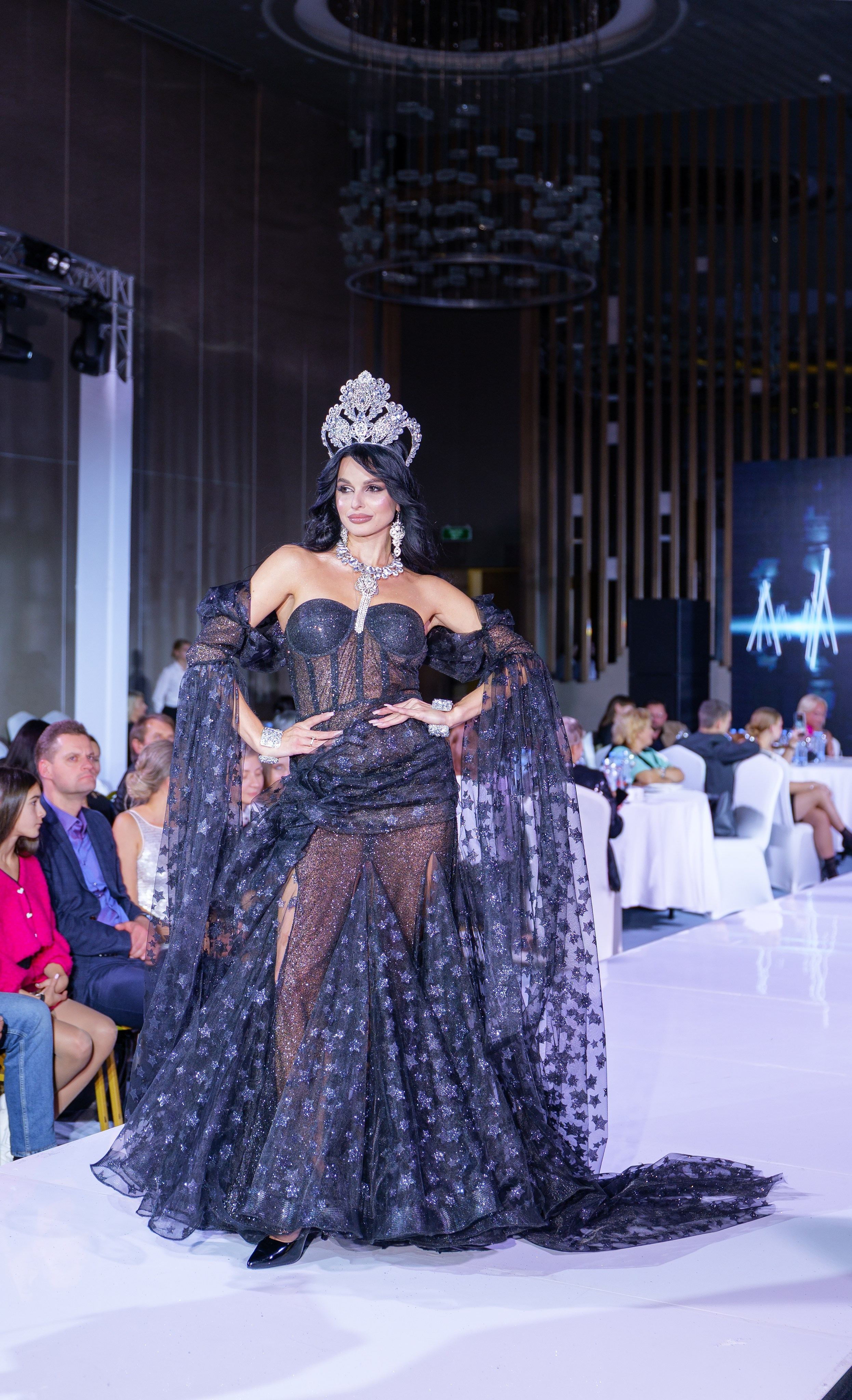 BITVA BRENDOV -модный показ. Сайт фотограф в Керчи Кислый Юрий