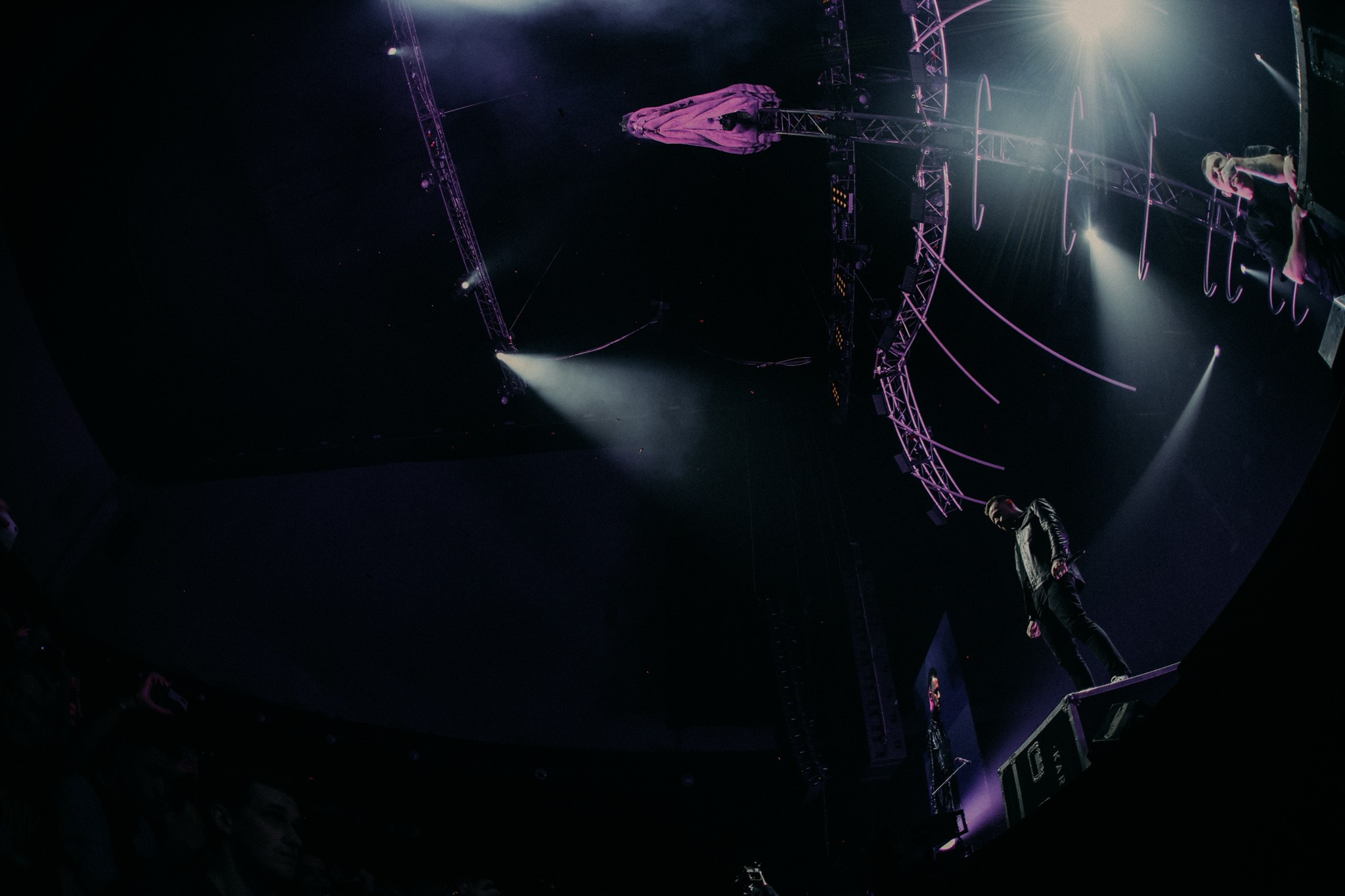 ANACONDAZ @MUSIC MEDIA DOM