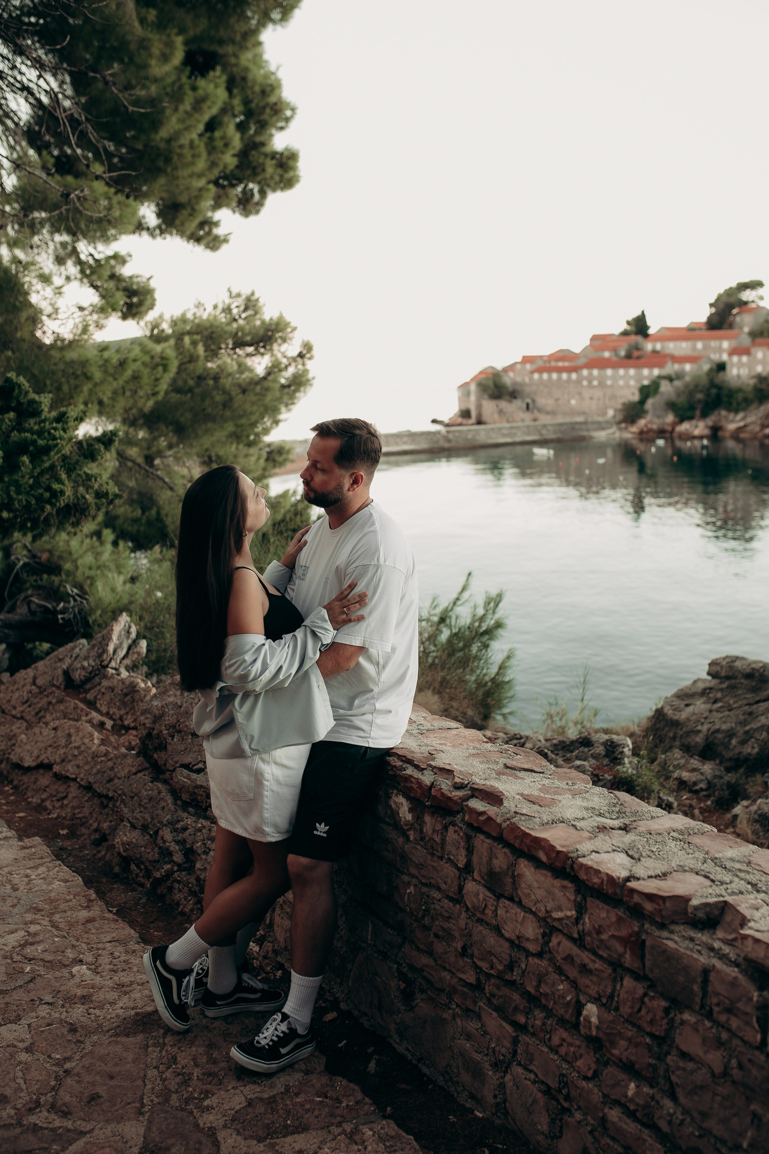 LOVE STORY (СВЕТИ СТЕФАН). Family, Women & Couples Photographer in Budva, Kotor, Herceg Novi, Perast & Coastal Montenegro
