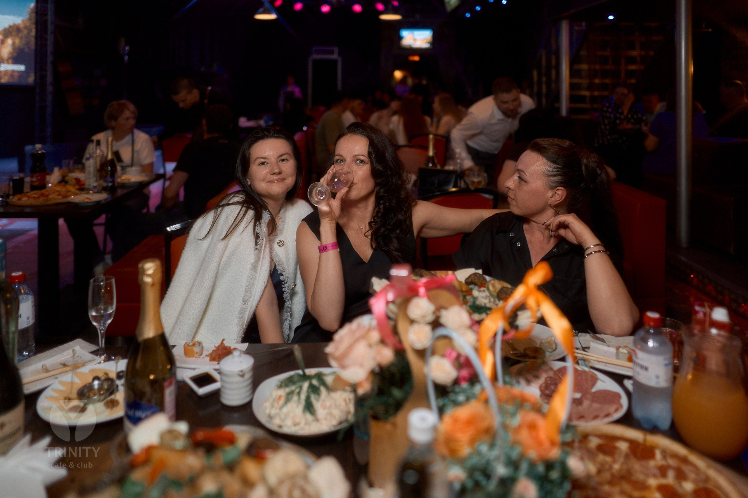 Клуб Тринити в Торжке. Павленко Дмитрий фотограф и видеограф в Торжке