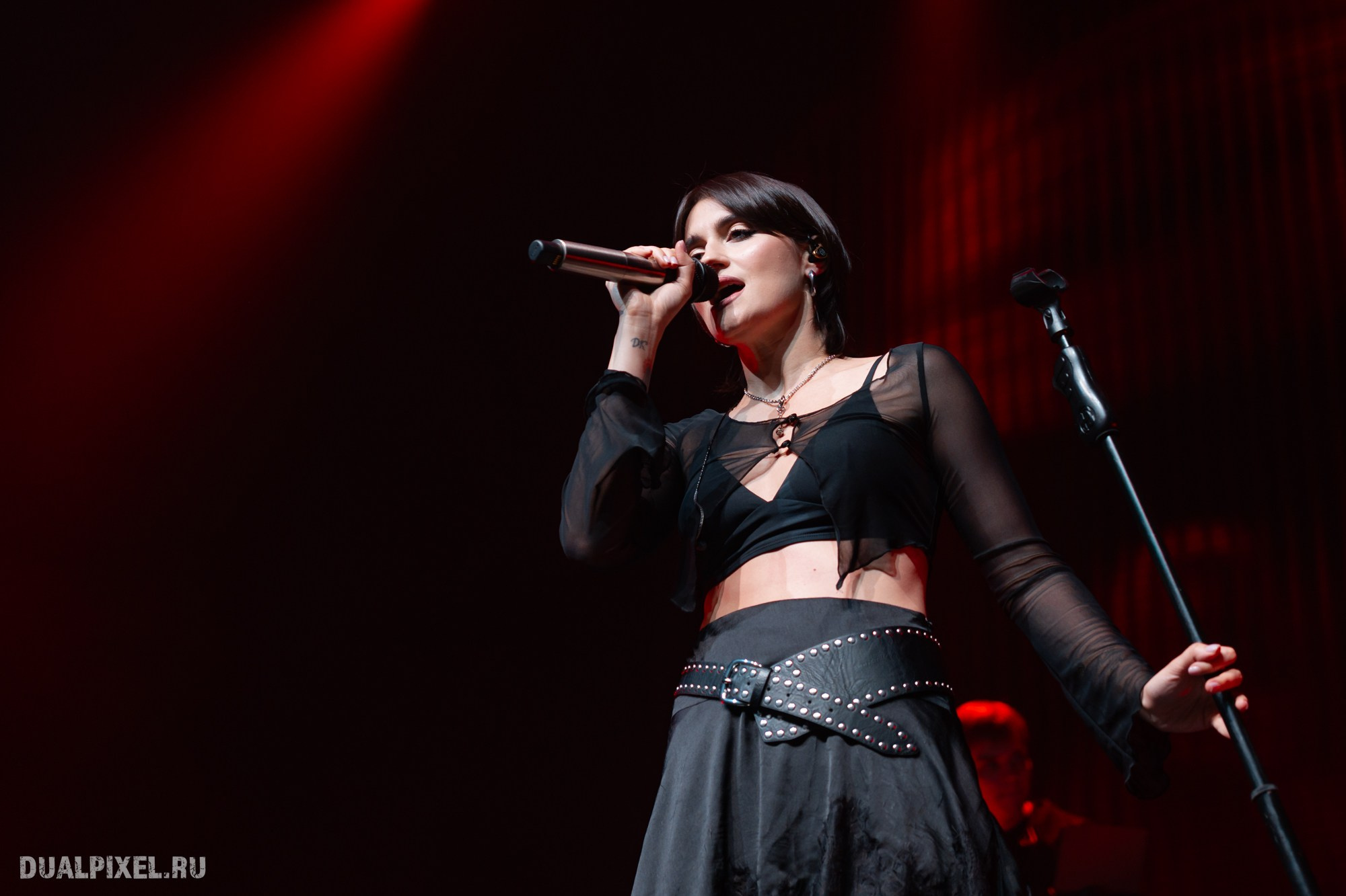 Mona. Магия музыки в кадре: Концертная Фотография