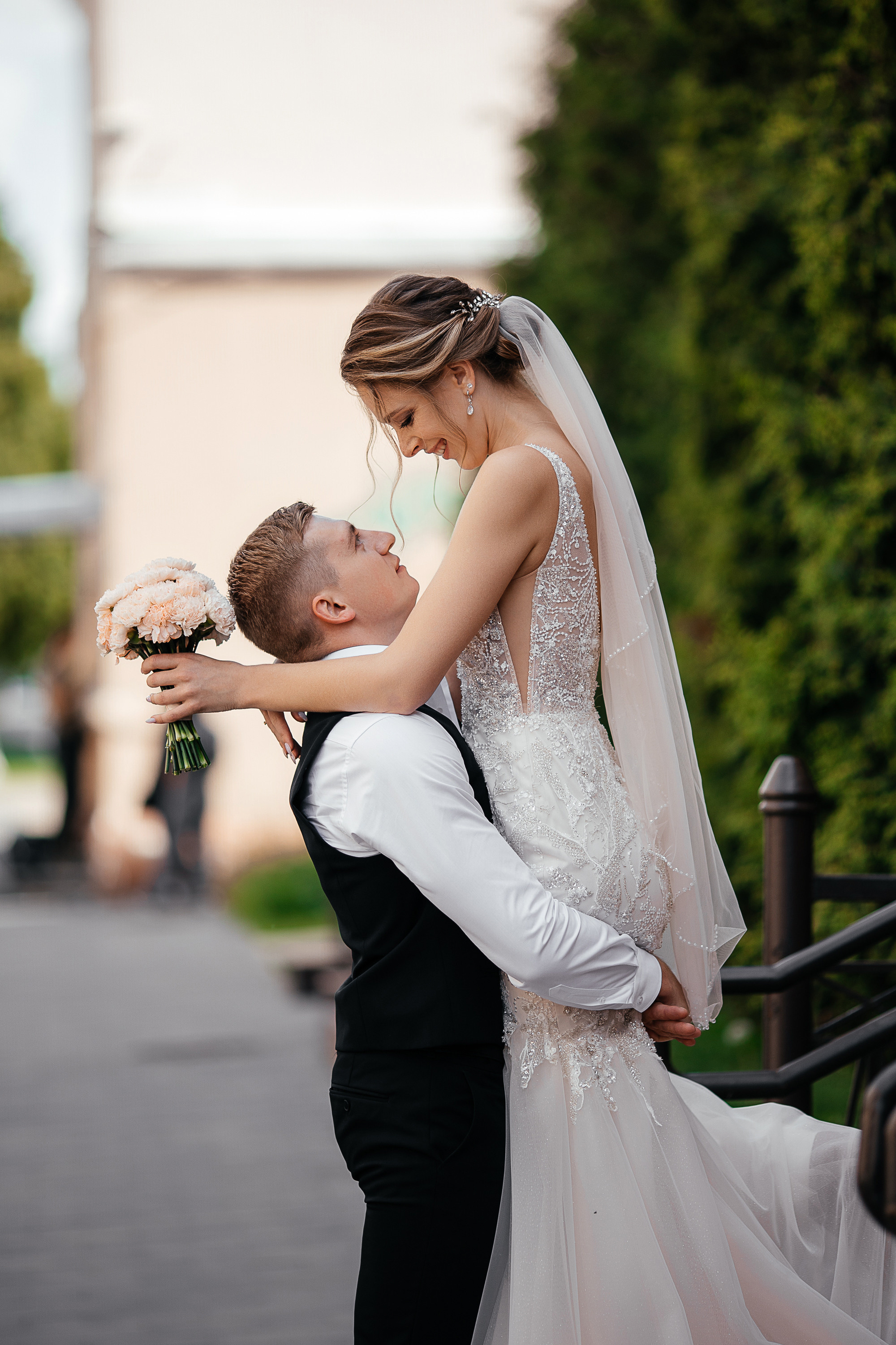 Ксения и Артём. Свадебный фотограф Александр Савченко Смоленск